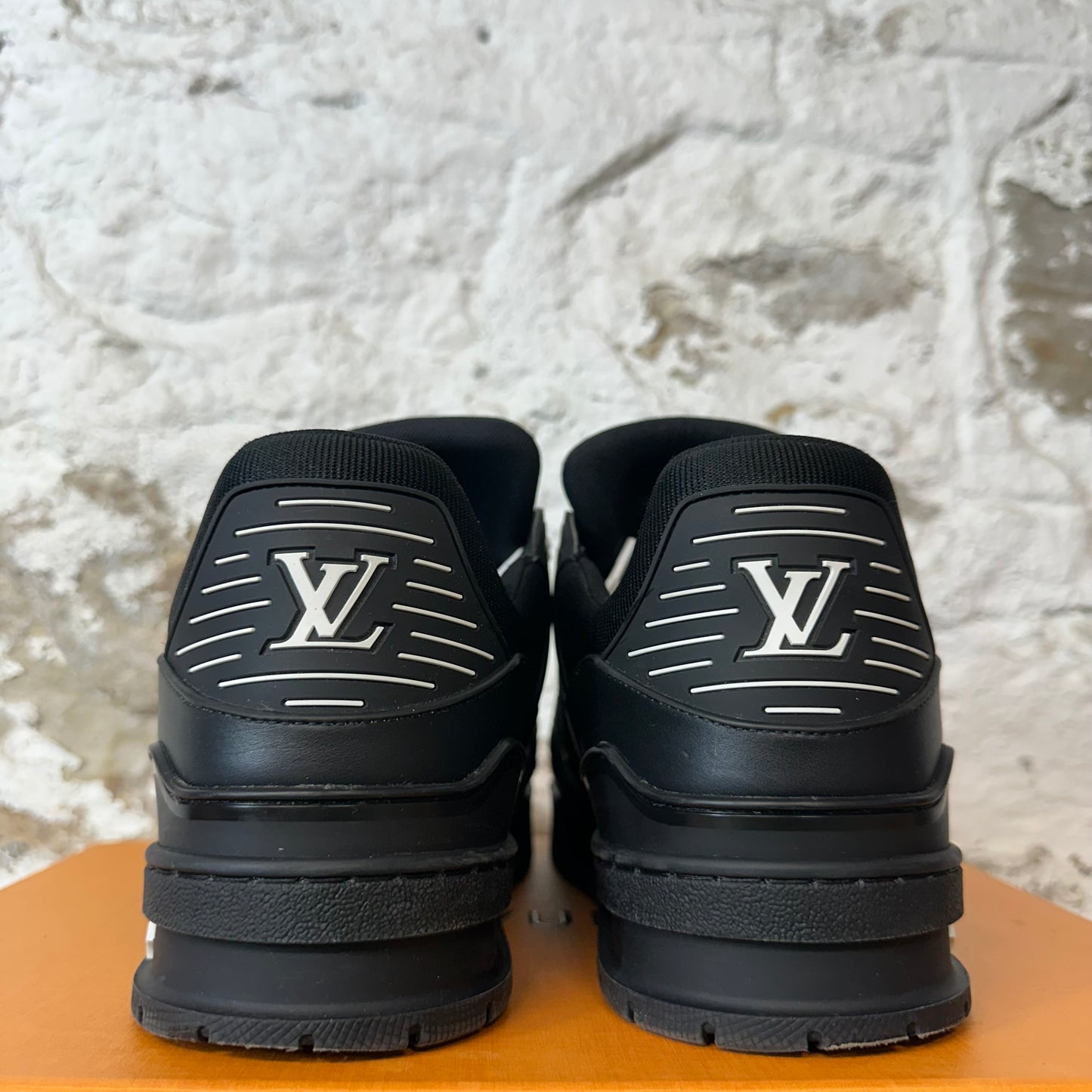 Louis Vuitton Triple Black Trainer Sneaker Sz 12.5 (11LV)