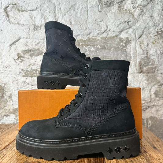 Louis Vuitton Black Monogram Ranger Ankle Boot Sz 9.5 (8LV)