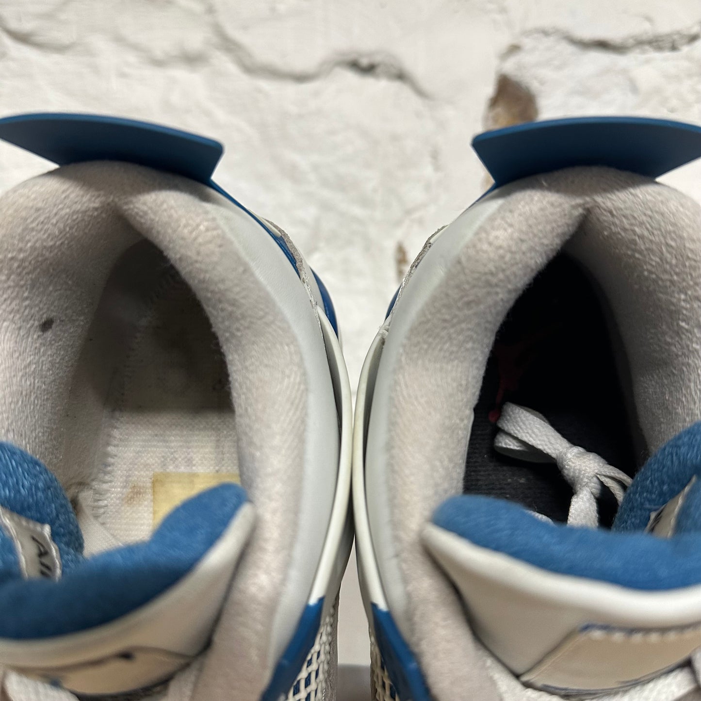 Air Jordan 4 Military Blue Sz 9