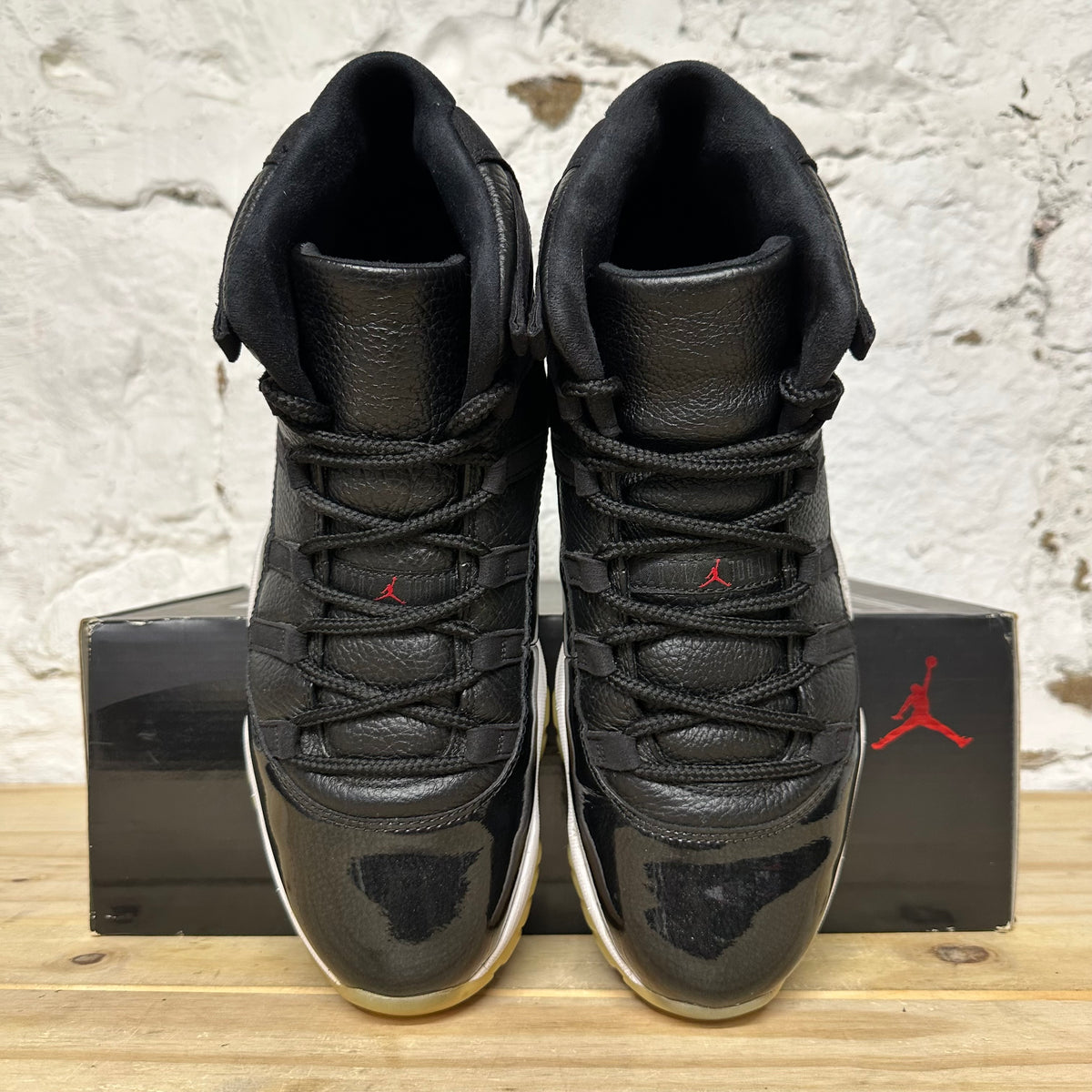 Air Jordan 11 High 72-10 Sz 12