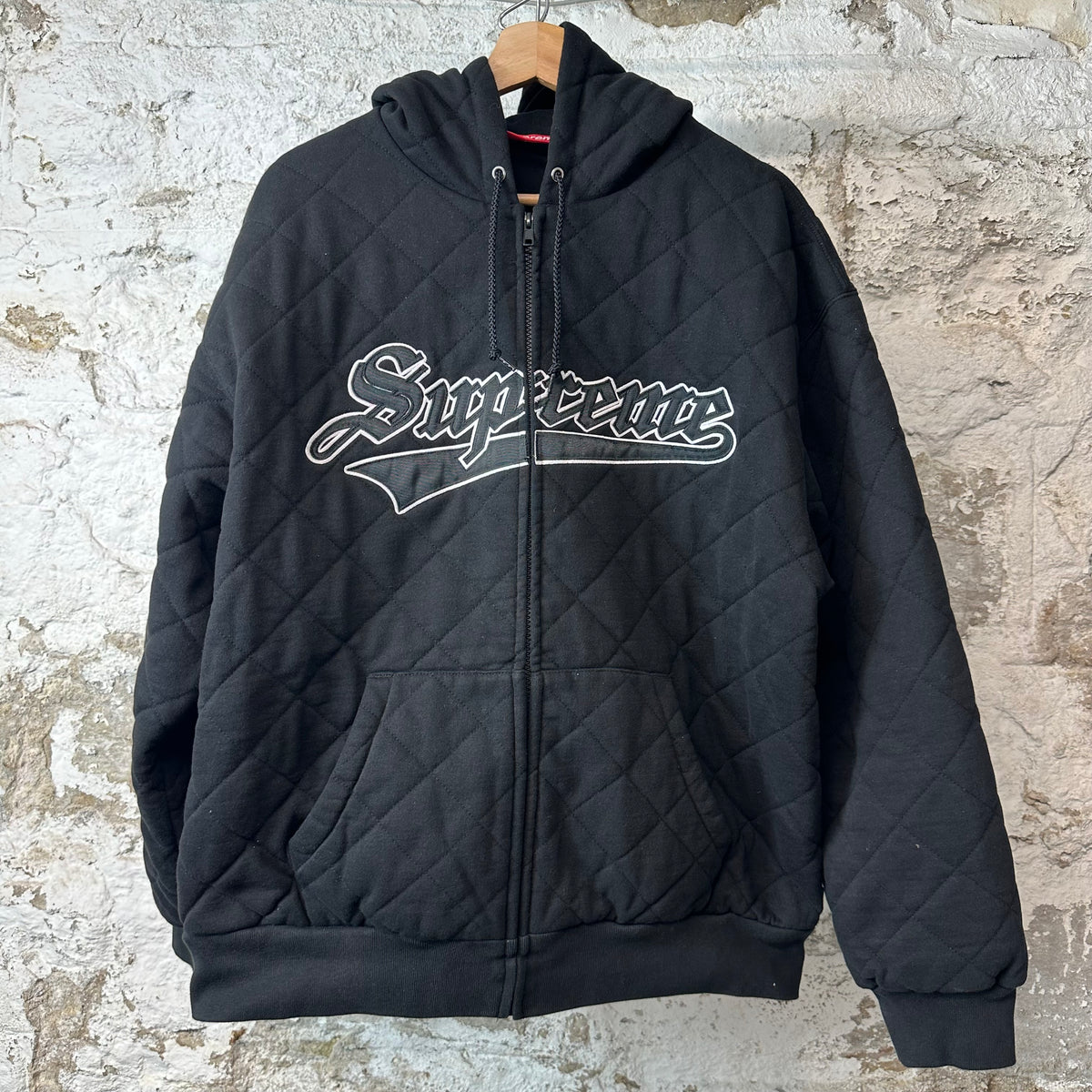 Supreme Quilted Zip Up Hooded Jacket Black Sz L