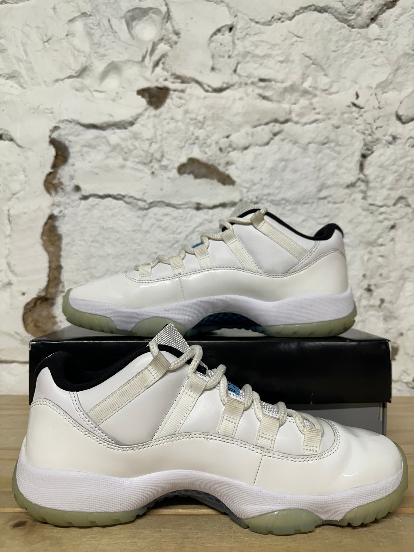 Air Jordan 11 Low Legend Blue Sz 8