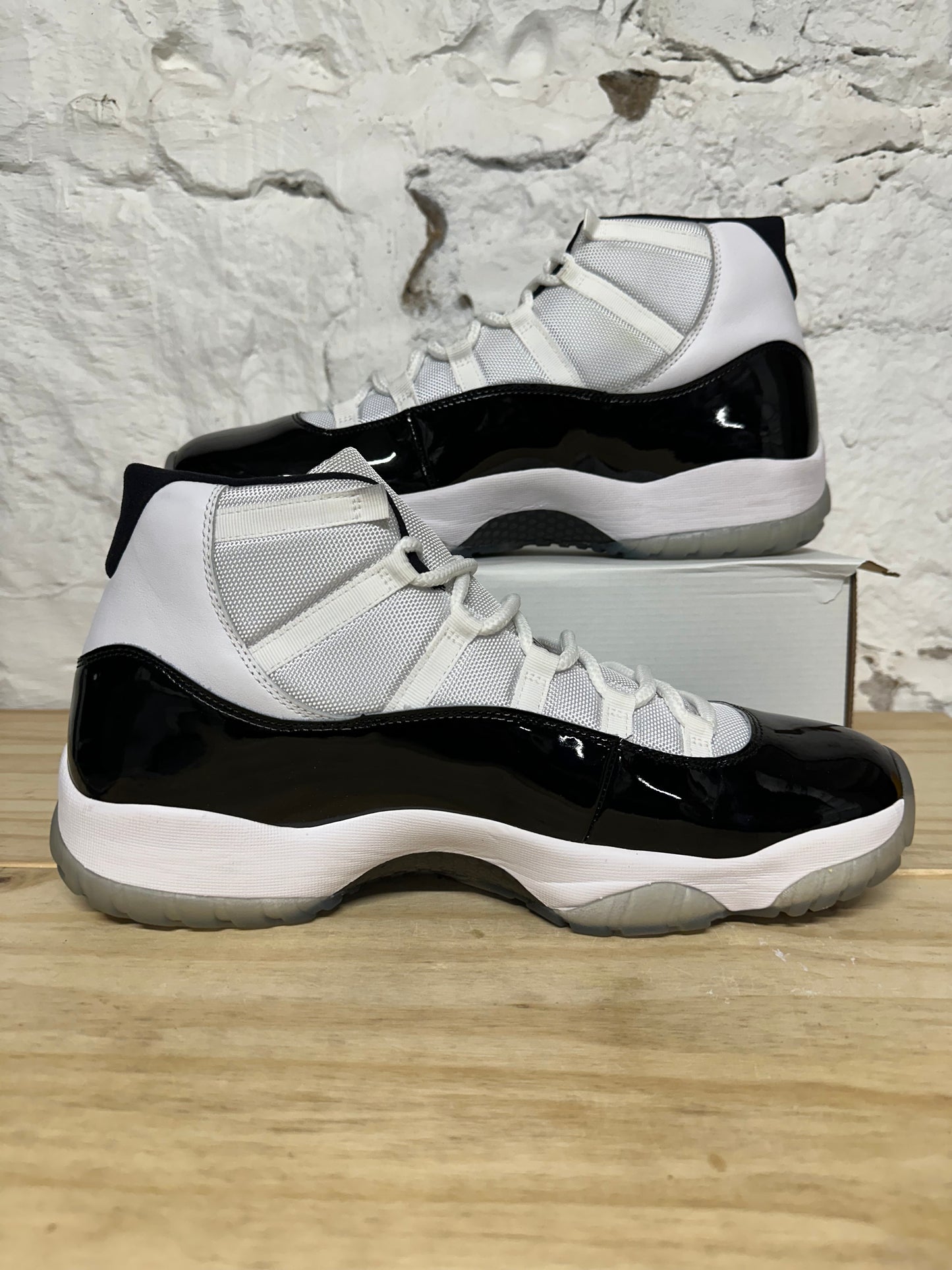 Air Jordan 11 High Concord Sz 15