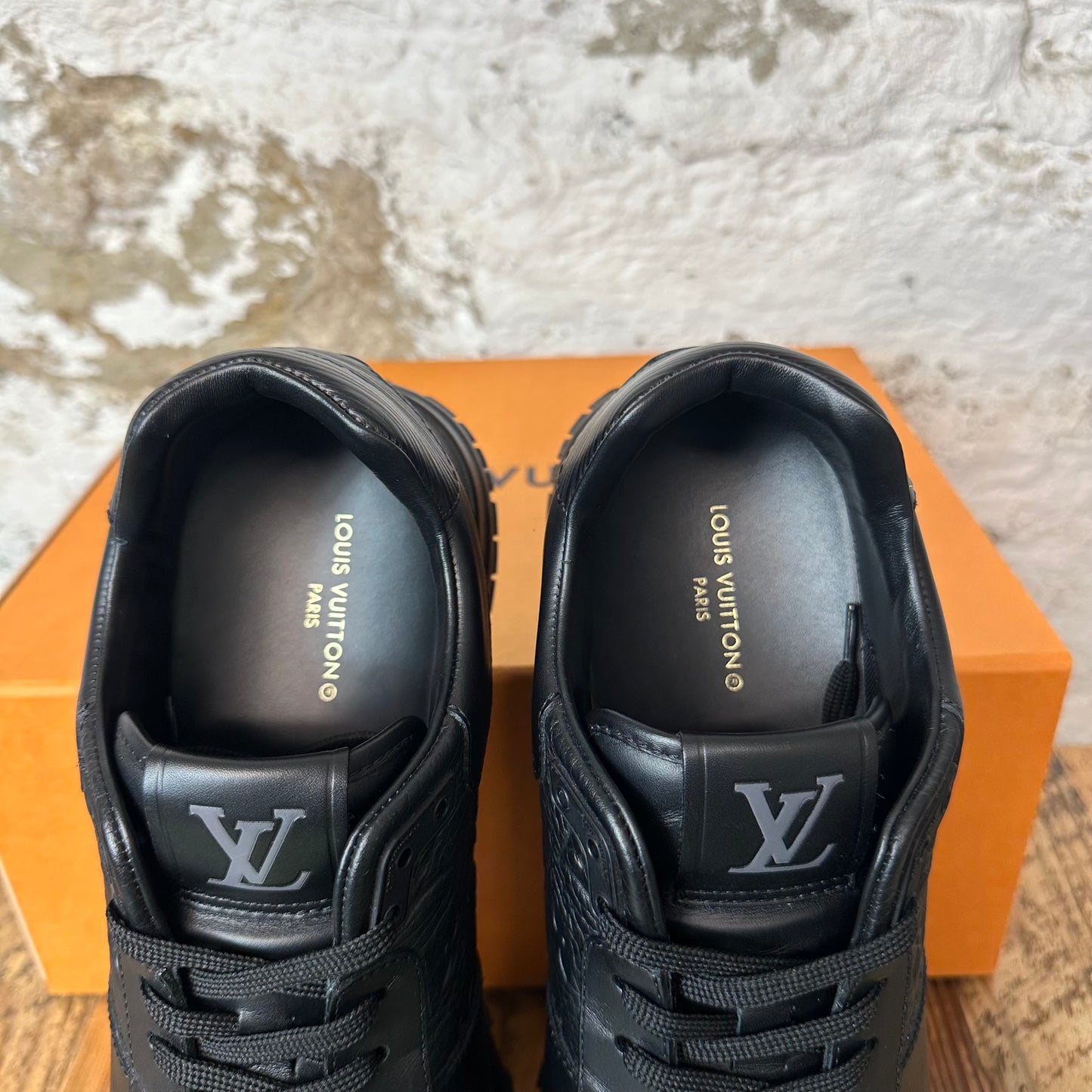 Louis Vuitton Triple Black Runaway Sneaker Sz 11.5 (10LV)