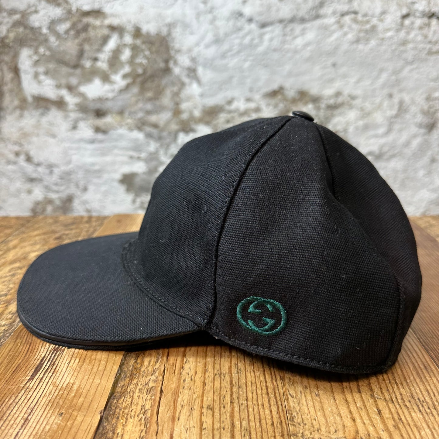 Gucci Small Green GG Logo Black Hat Sz XL