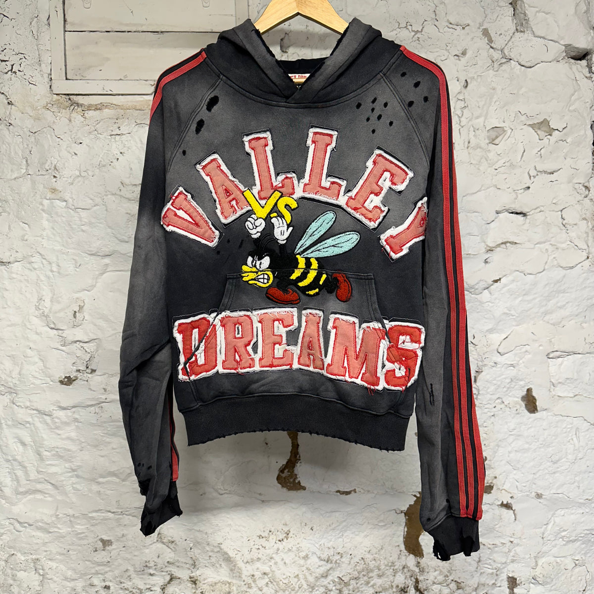 Vale Anthem Black Hoodie Sz M