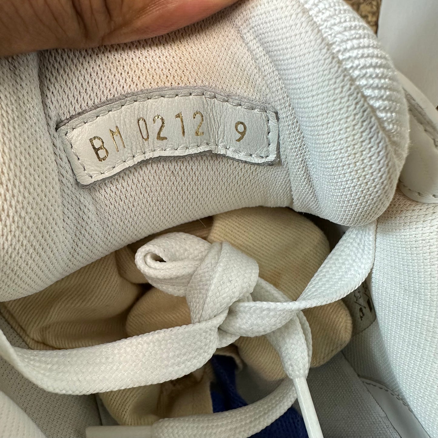 Louis Vuitton Triple White Leather Trainer Sneaker Sz 10.5 (9LV)