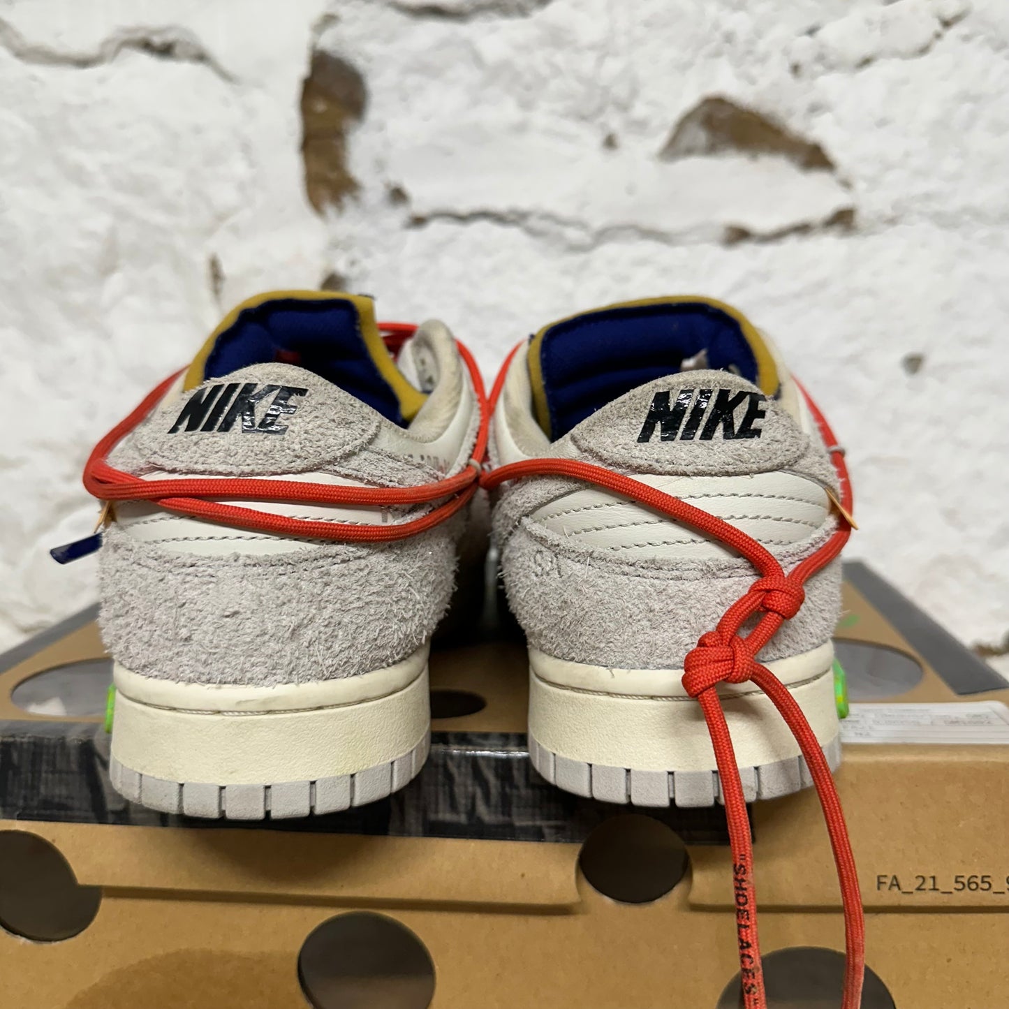 Nike Dunk Low Off-White Dunk Lot 13 Sz 9.5