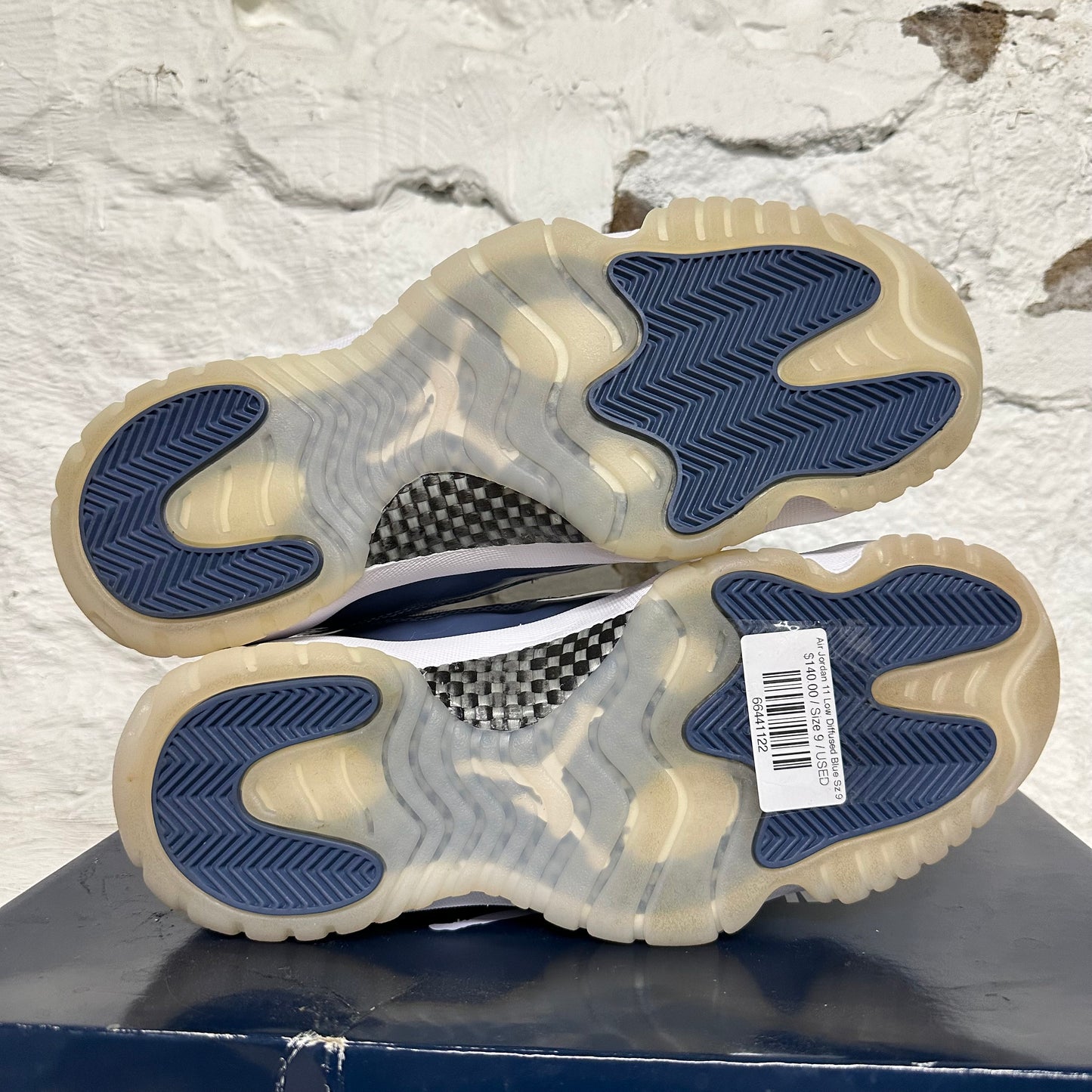 Air Jordan 11 Low Diffused Blue Sz 9