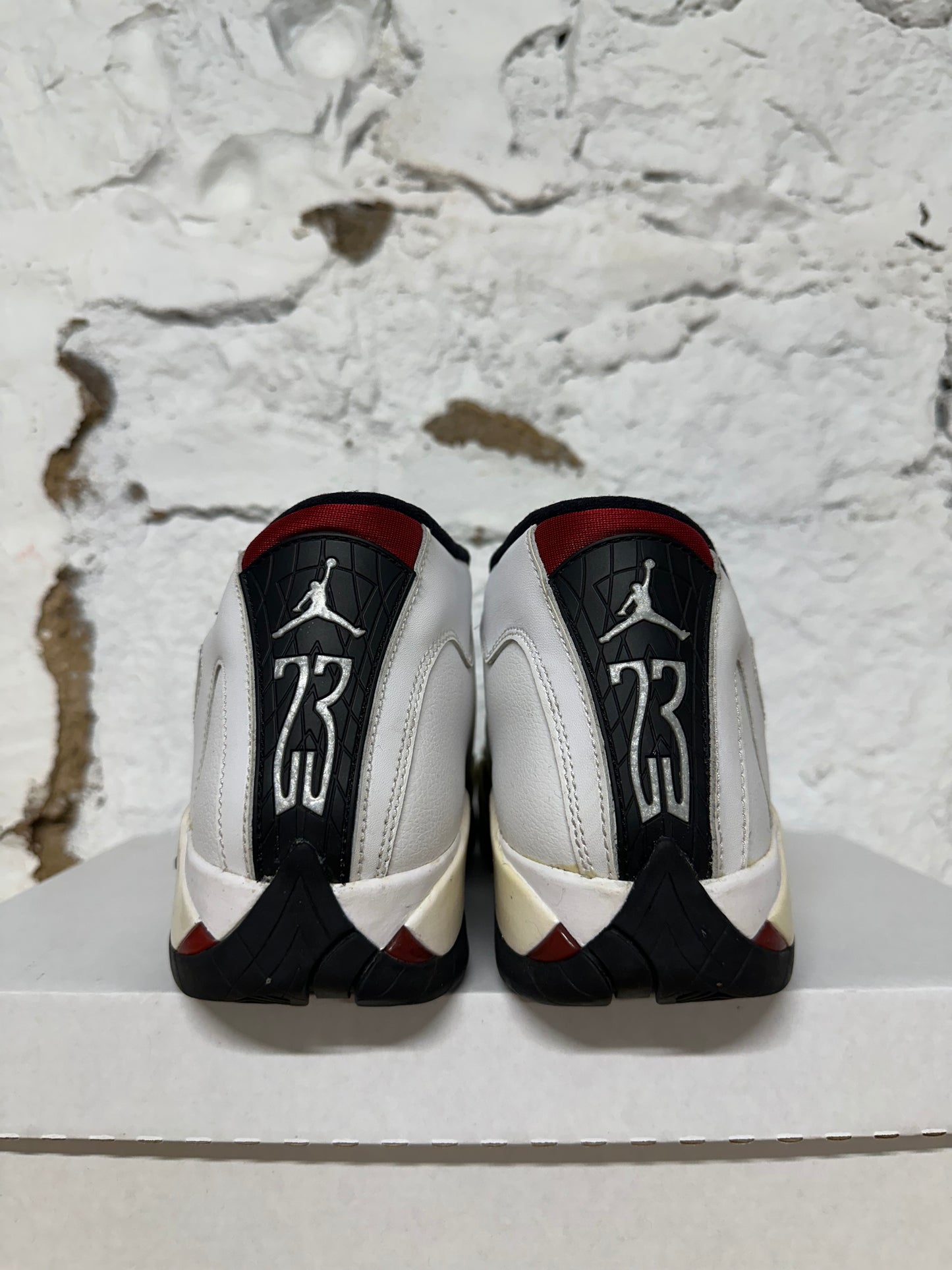 Air Jordan 14 Black Toe Sz 7Y