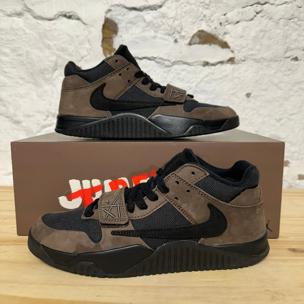 Jordan Jumpman Jack Travis Scott Dark Mocha Sz 9.5