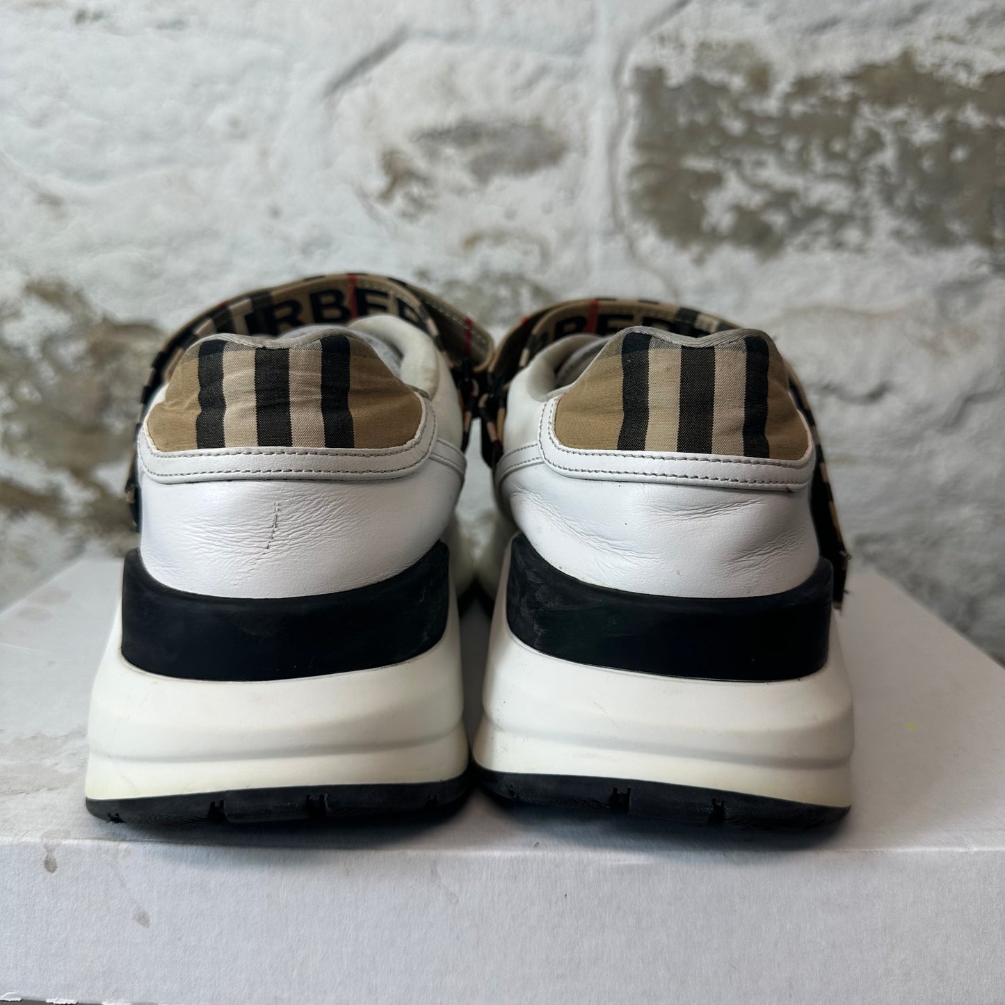 Burberry Ramsey Plaid Strap White Sneaker Sz 9 (42)