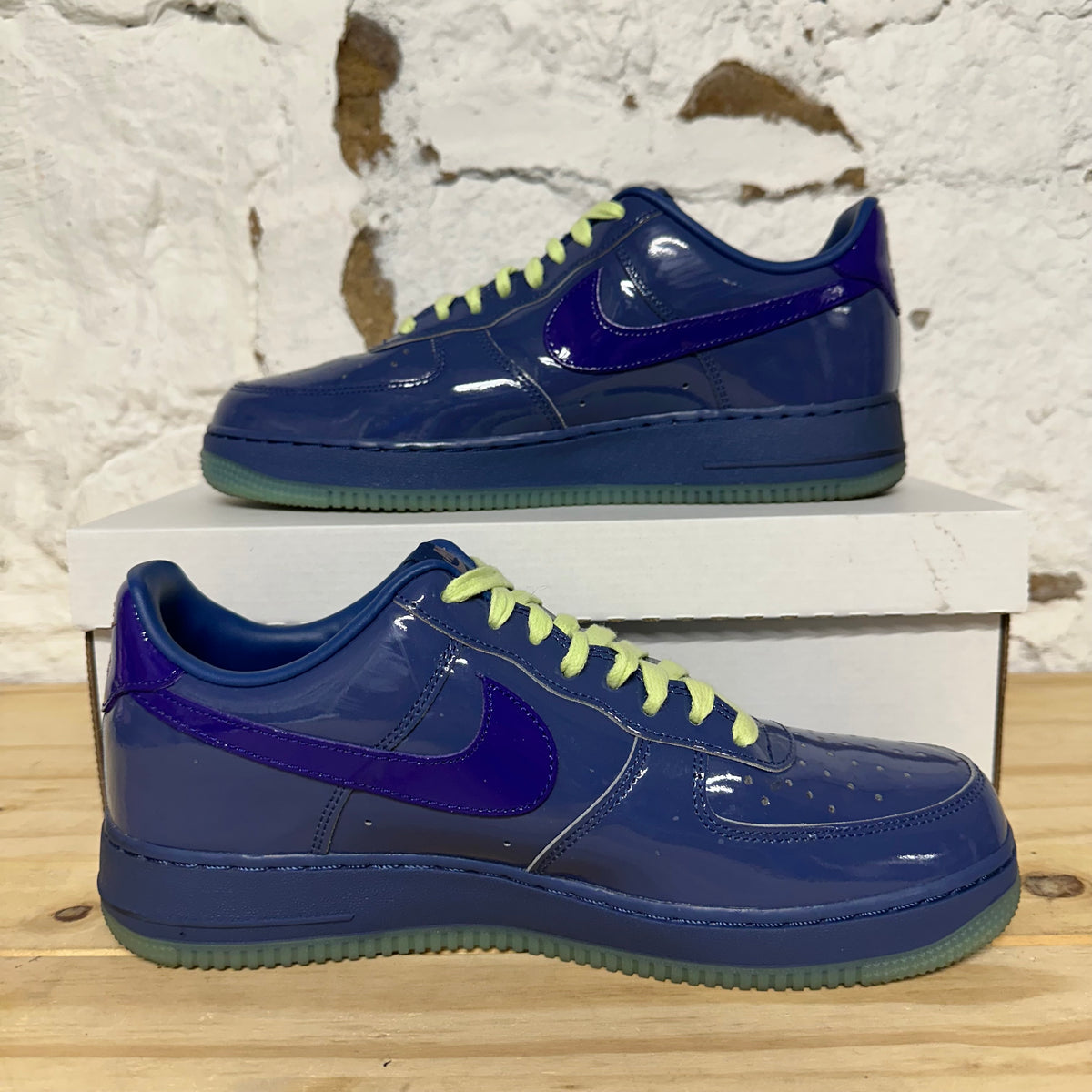 Nike Air Force 1 Low Patent Leather Mystic Navy Grape Ice Sz 10