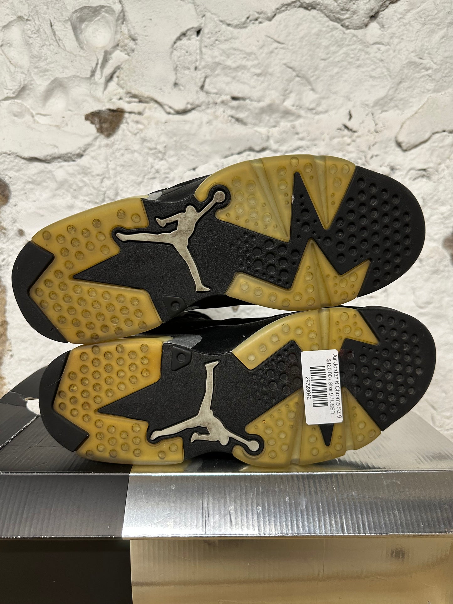 Air Jordan 6 Chrome Sz 9