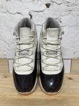 Air Jordan 11 Neapolitan Sz 10 (11.5W)