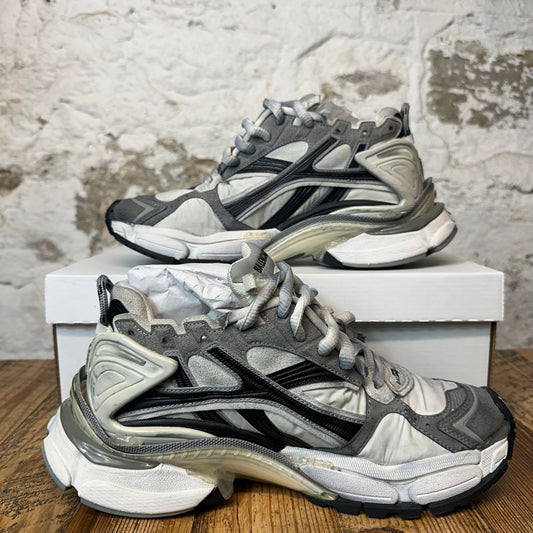 Balenciaga Runner Triple Grey Worn Out Sneaker Sz 7 (40)