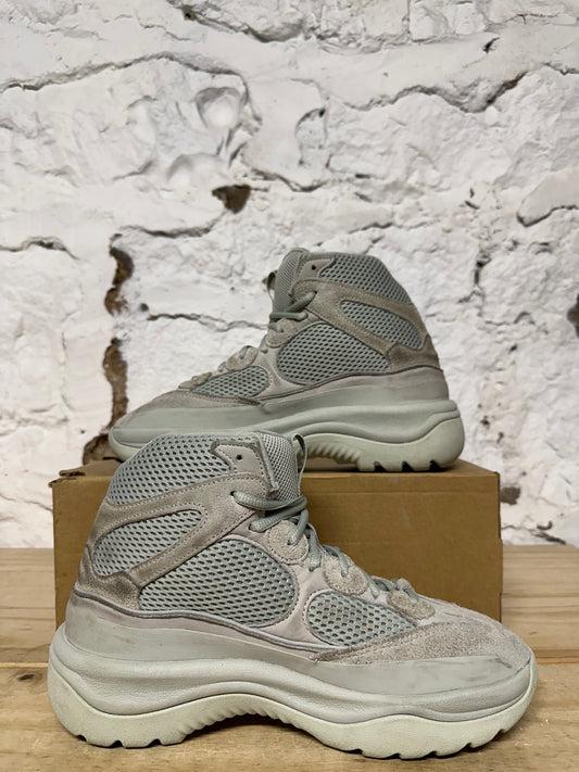 Yeezy DSRT Boot Salt Sz 8.5