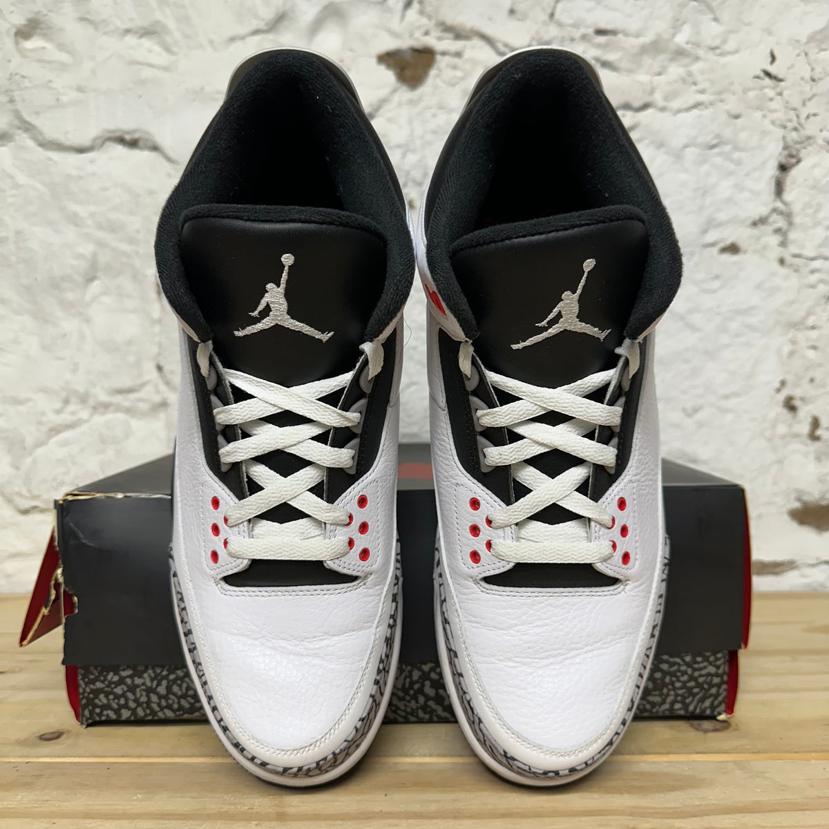 Air Jordan 3 Infrared 23 Sz 12
