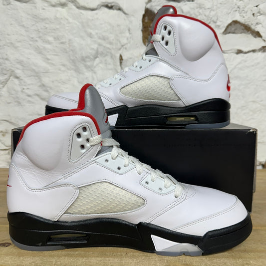 Air Jordan 5 Fire Red Silver Tongue (2020) Sz 9