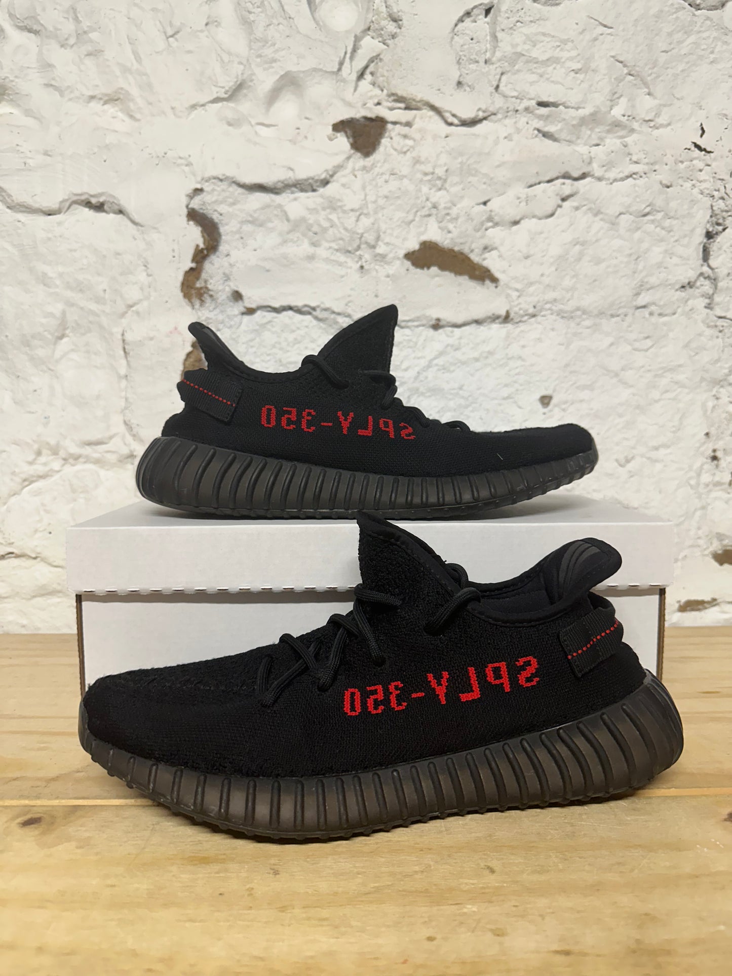 Yeezy 350 Bred Sz 10