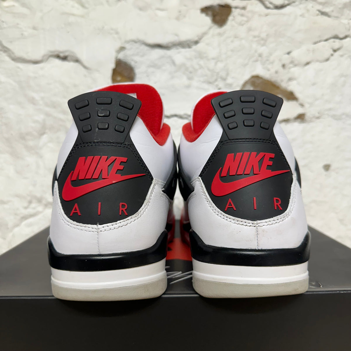 Air Jordan 4 Fire Red (2020) Sz 12.5
