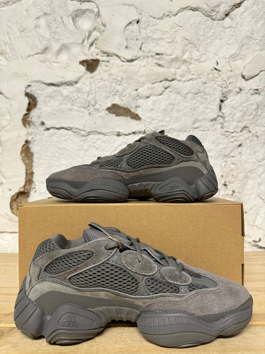 Yeezy 500 Granite Sz 6.5 DS