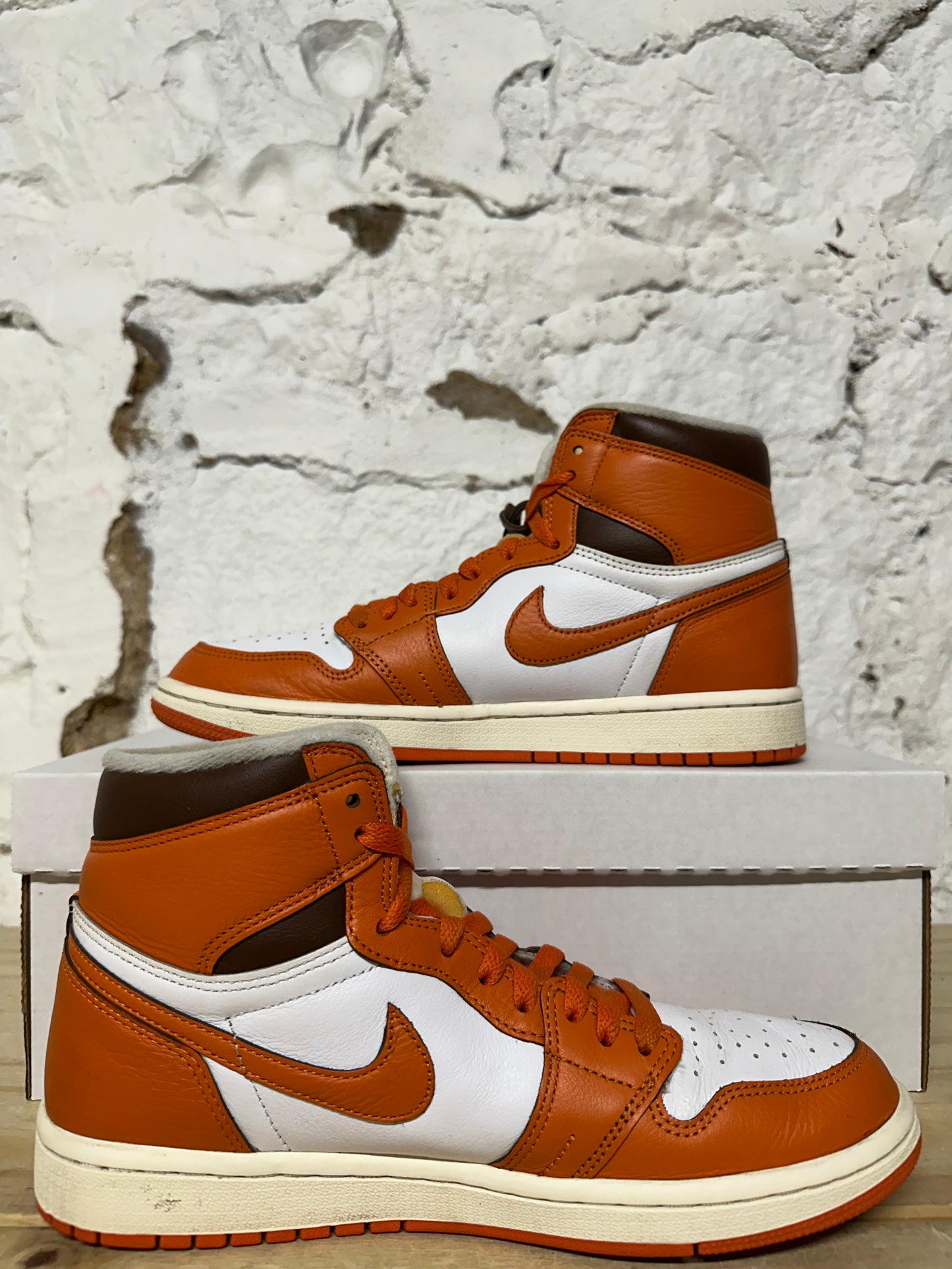 Air Jordan 1 Starfish Sz 7.5 (9W)