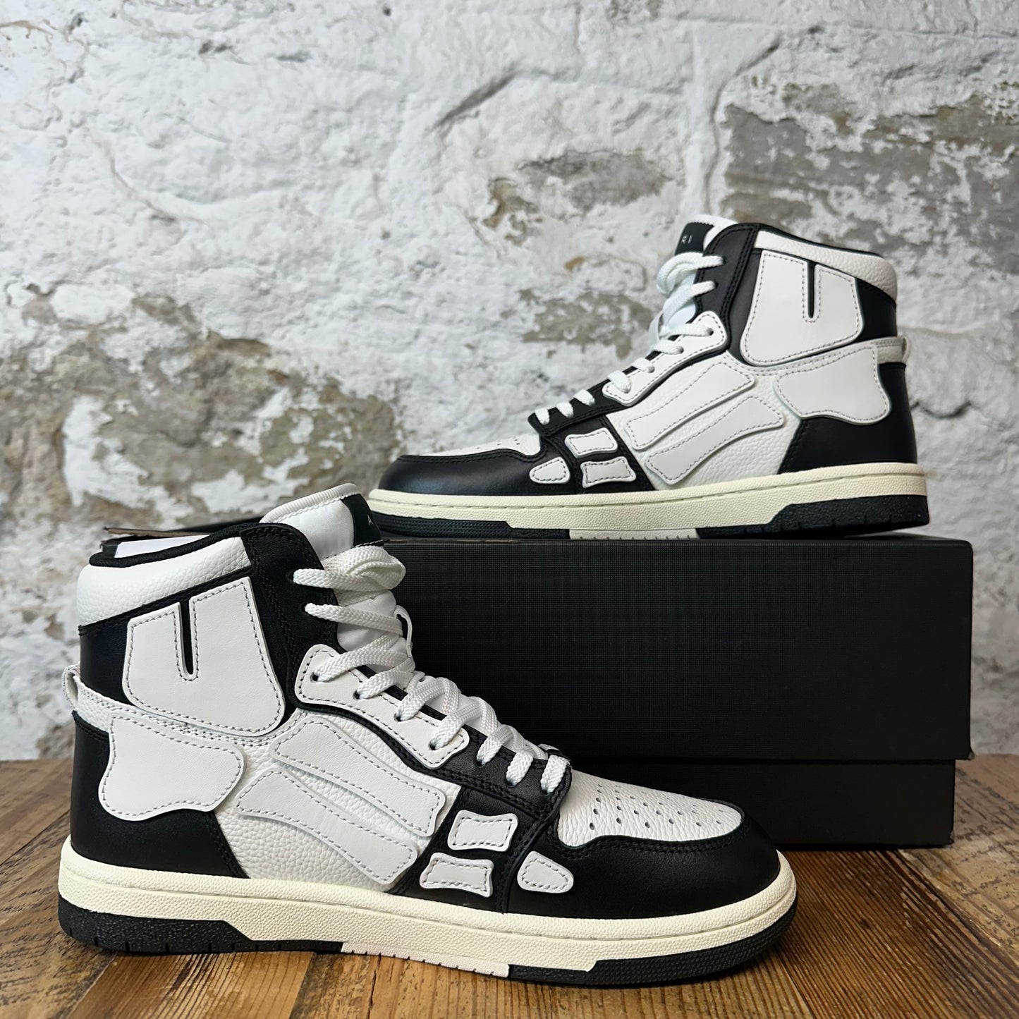 Amiri High White Skeleton Black White Sneaker Sz 8 (41) DS