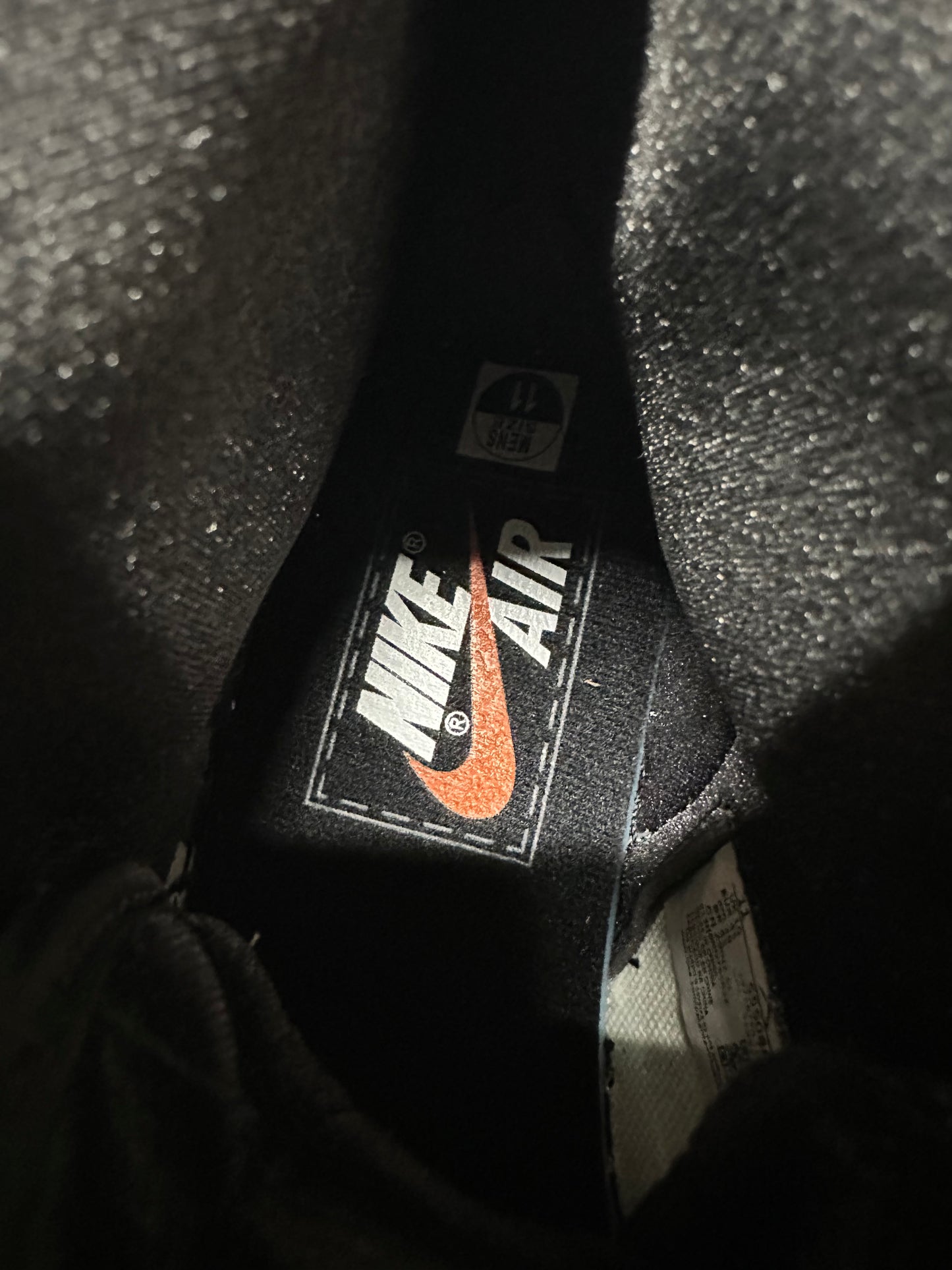 Air Jordan 1 Electro Orange Sz 11