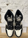 Air Jordan 1 Mocha Sz 8