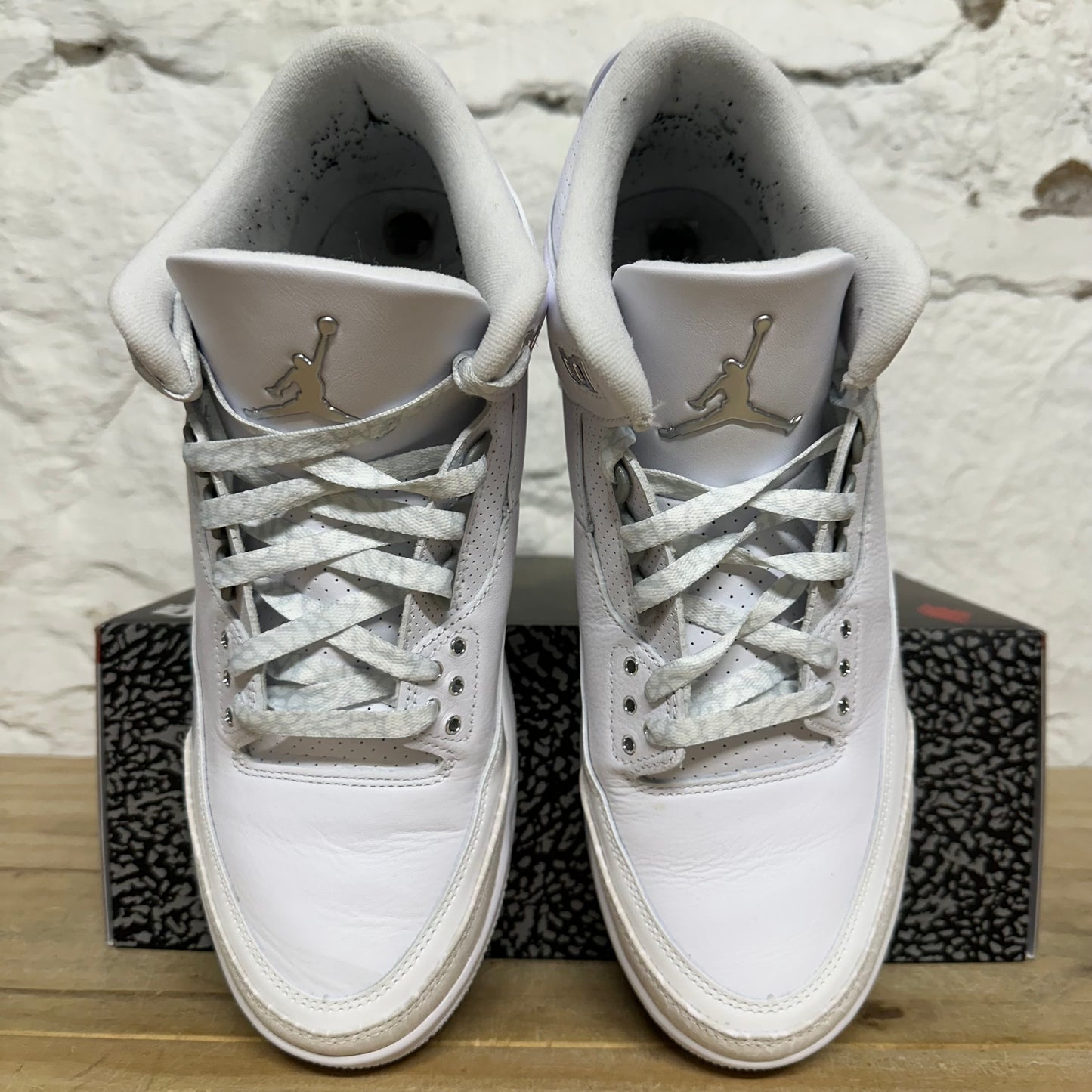 Air Jordan 3 Pure Money Sz 10