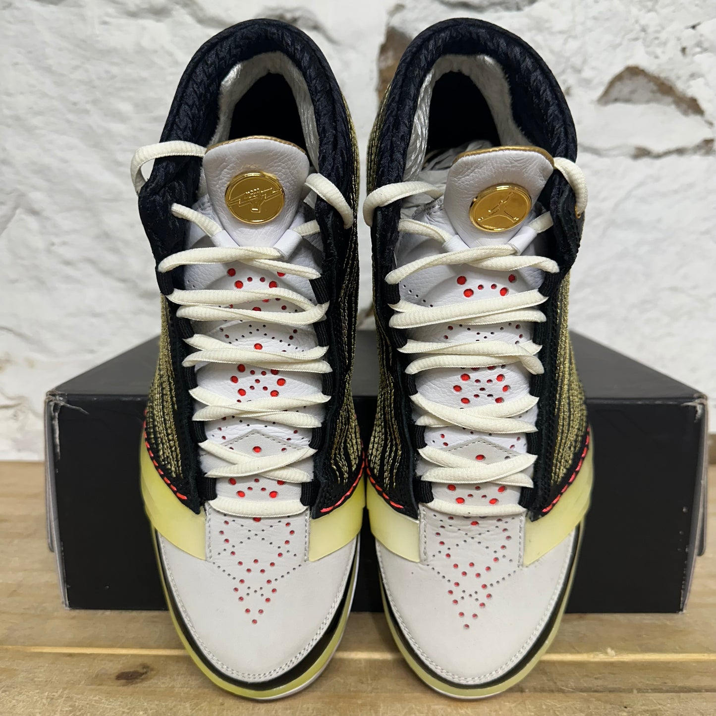 Air Jordan 23 Titan Sz 10