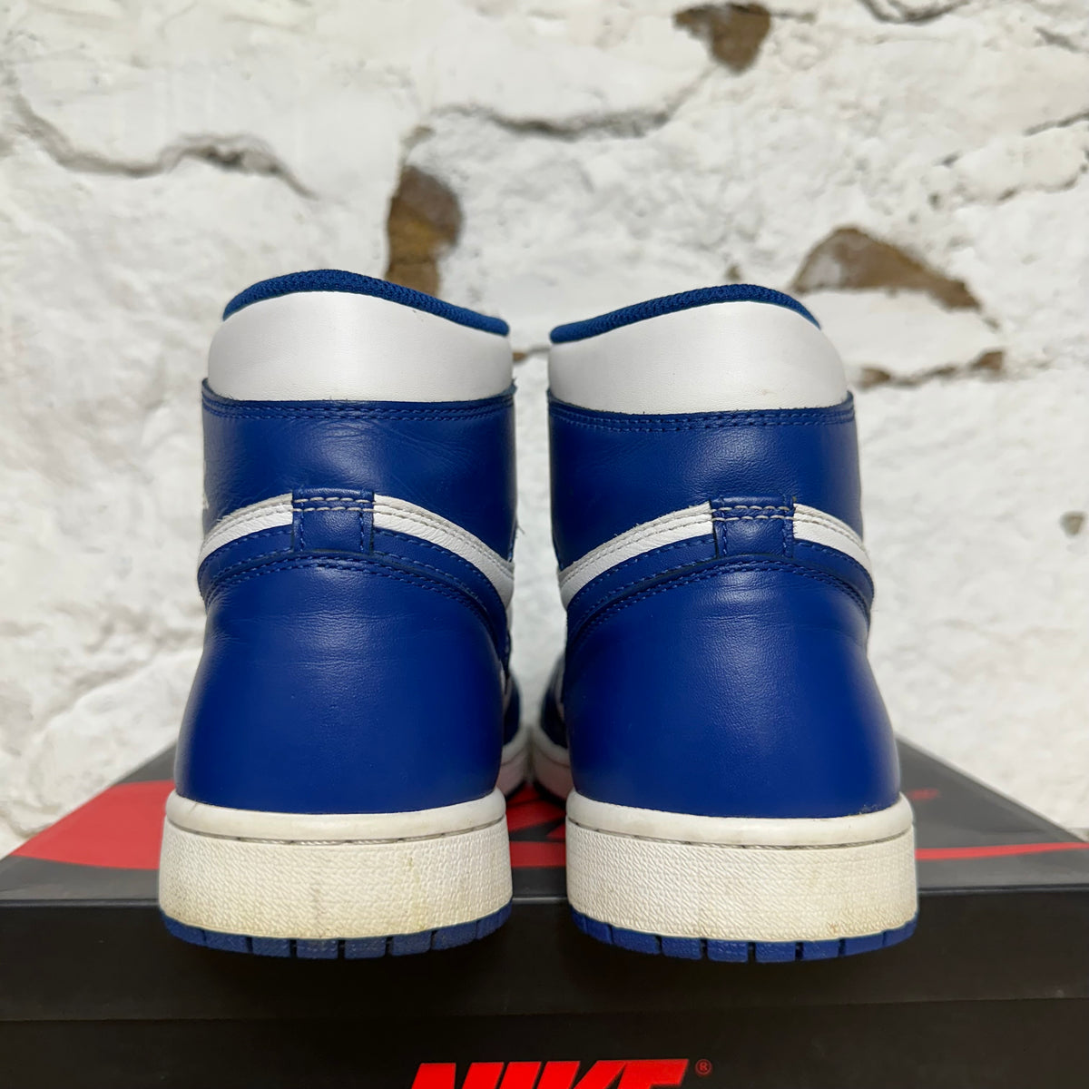 Air Jordan 1 High Storm Blue Sz 9.5