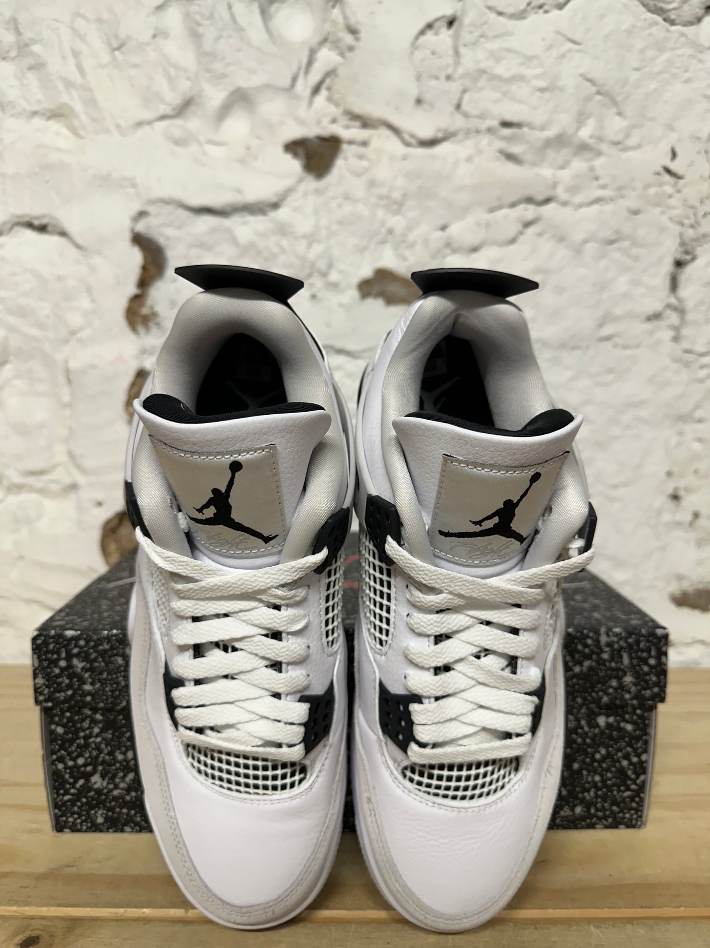 Air Jordan 4 Military Black Sz 9 DS