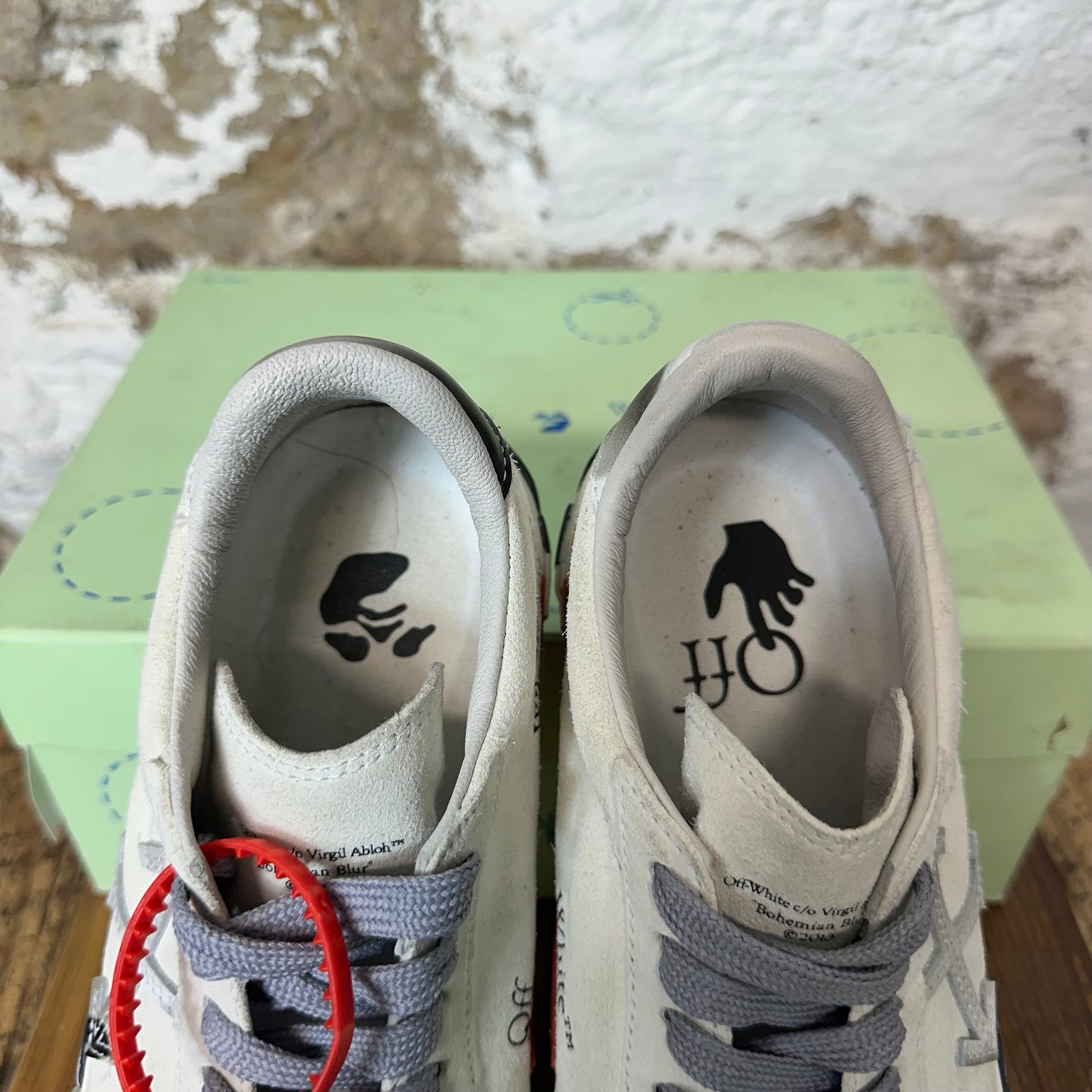 Off White Cream Suede Vulc White Sneaker Sz 6.5 (39)