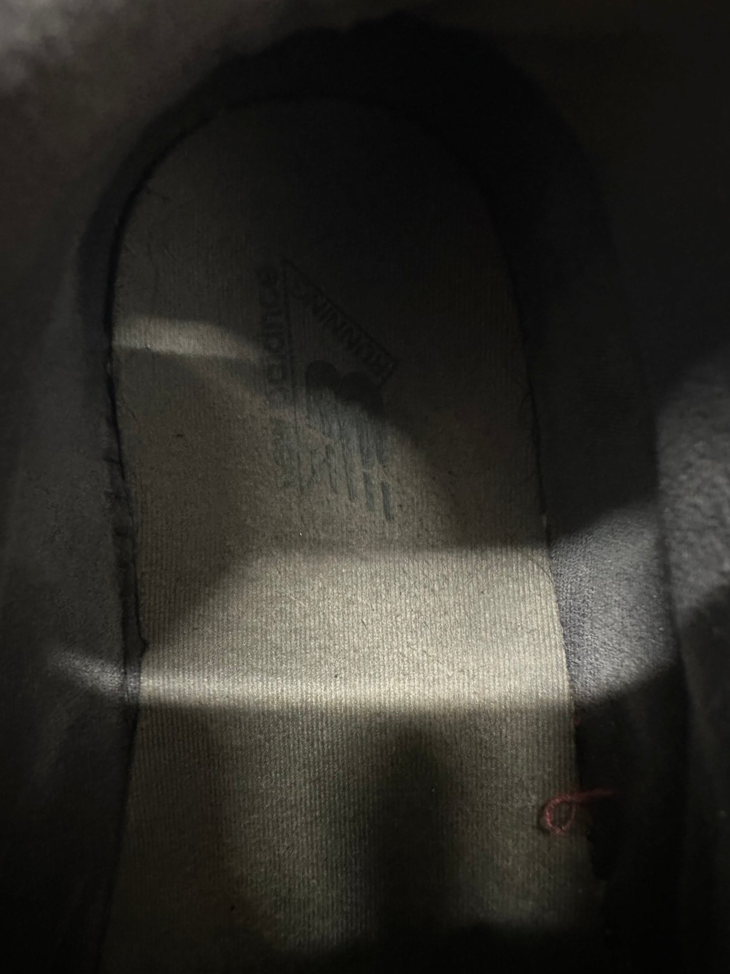 New Balance 9060 Beef And Brocolli Sz 9.5