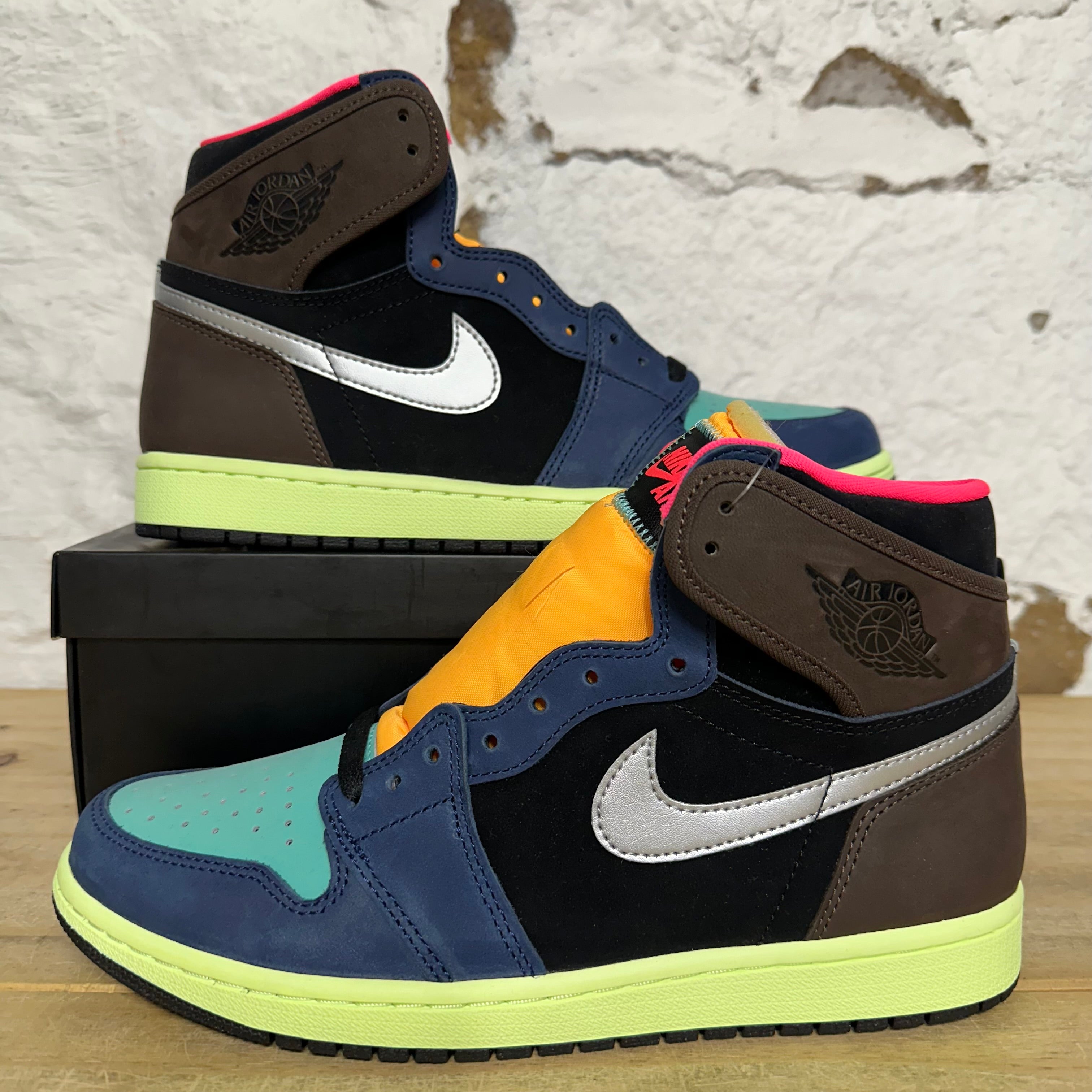Air Jordan 1 High Tokyo Bio Hack Sz 9.5 DS