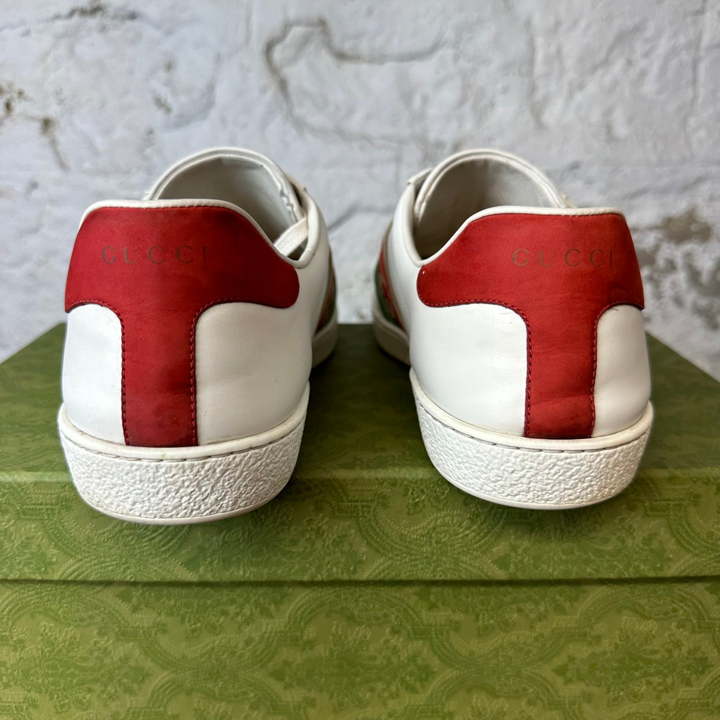 Gucci GG Red Green Strap Ace Sneaker Sz 9