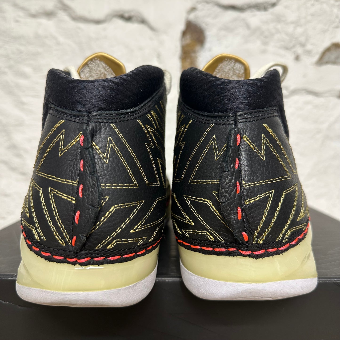Air Jordan 23 Titan Sz 10