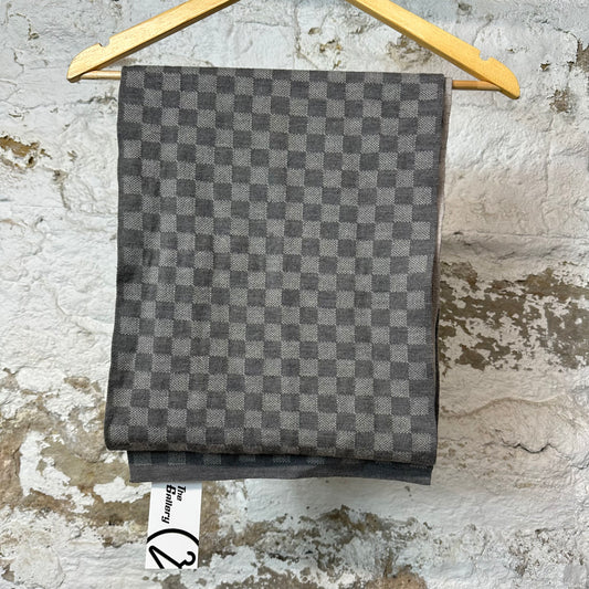 Louis Vuitton Grey Damier Scarf