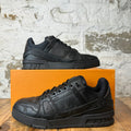 Louis Vuitton Triple Black Monogram Trainer Sneaker Sz 9.5 (8LV)