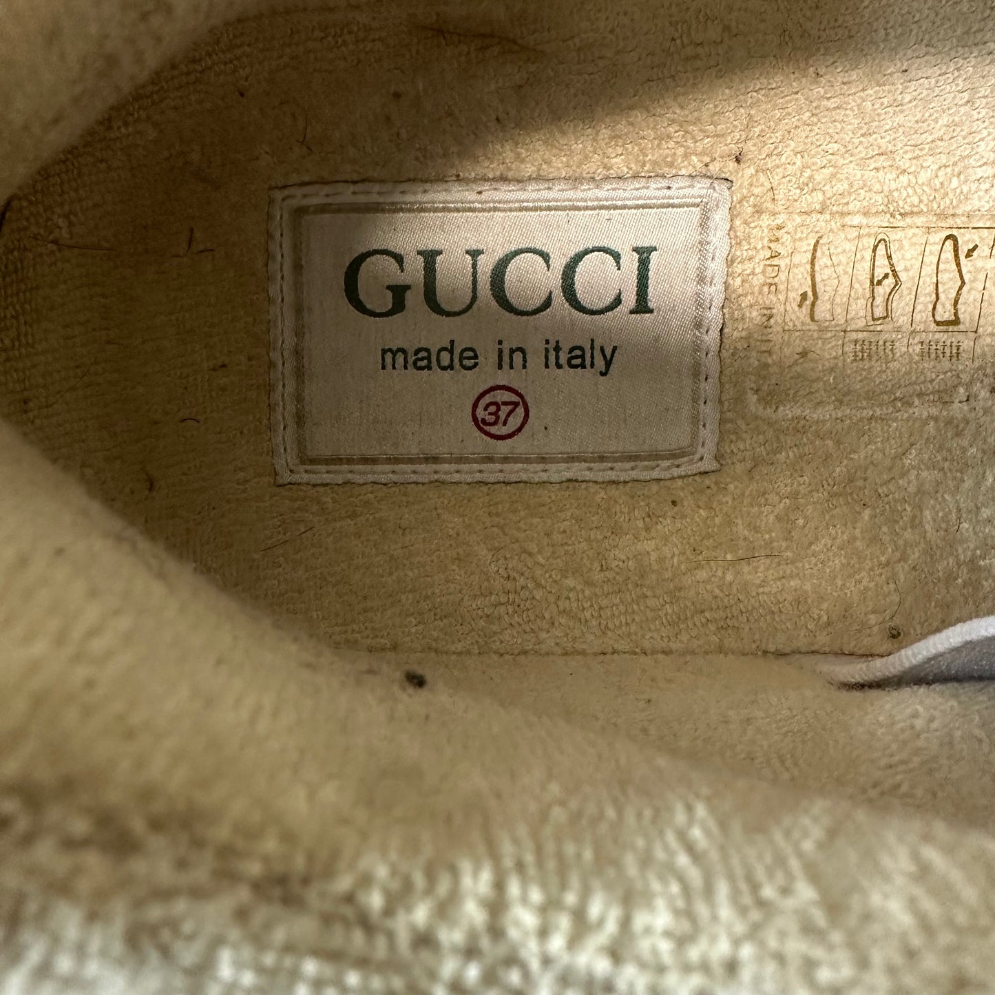 Gucci Ultrapace Pink Yellow Grey Sneaker Sz 5 (37)