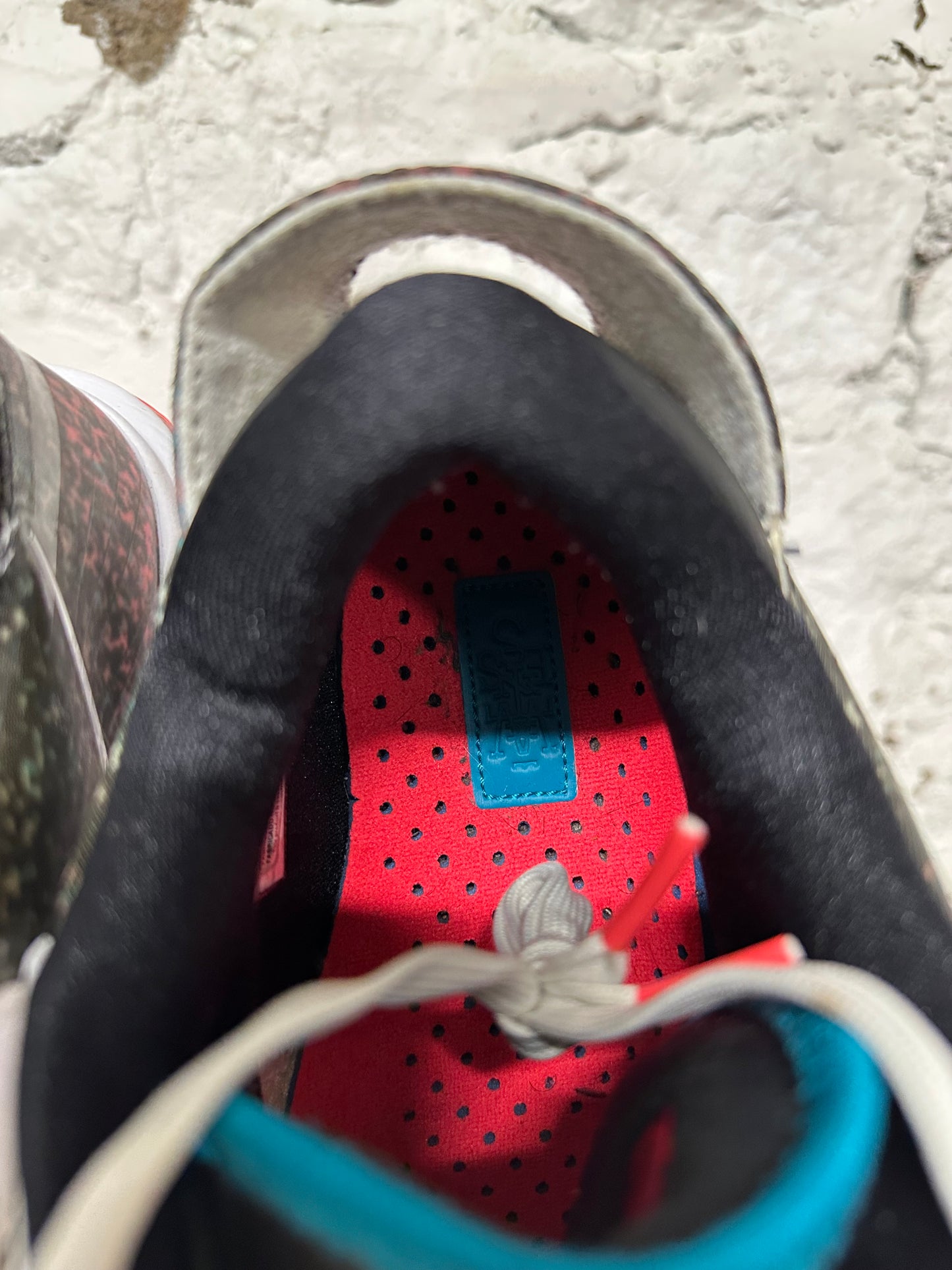 Nike Lebron 8 V2 Miami Night Sz 13