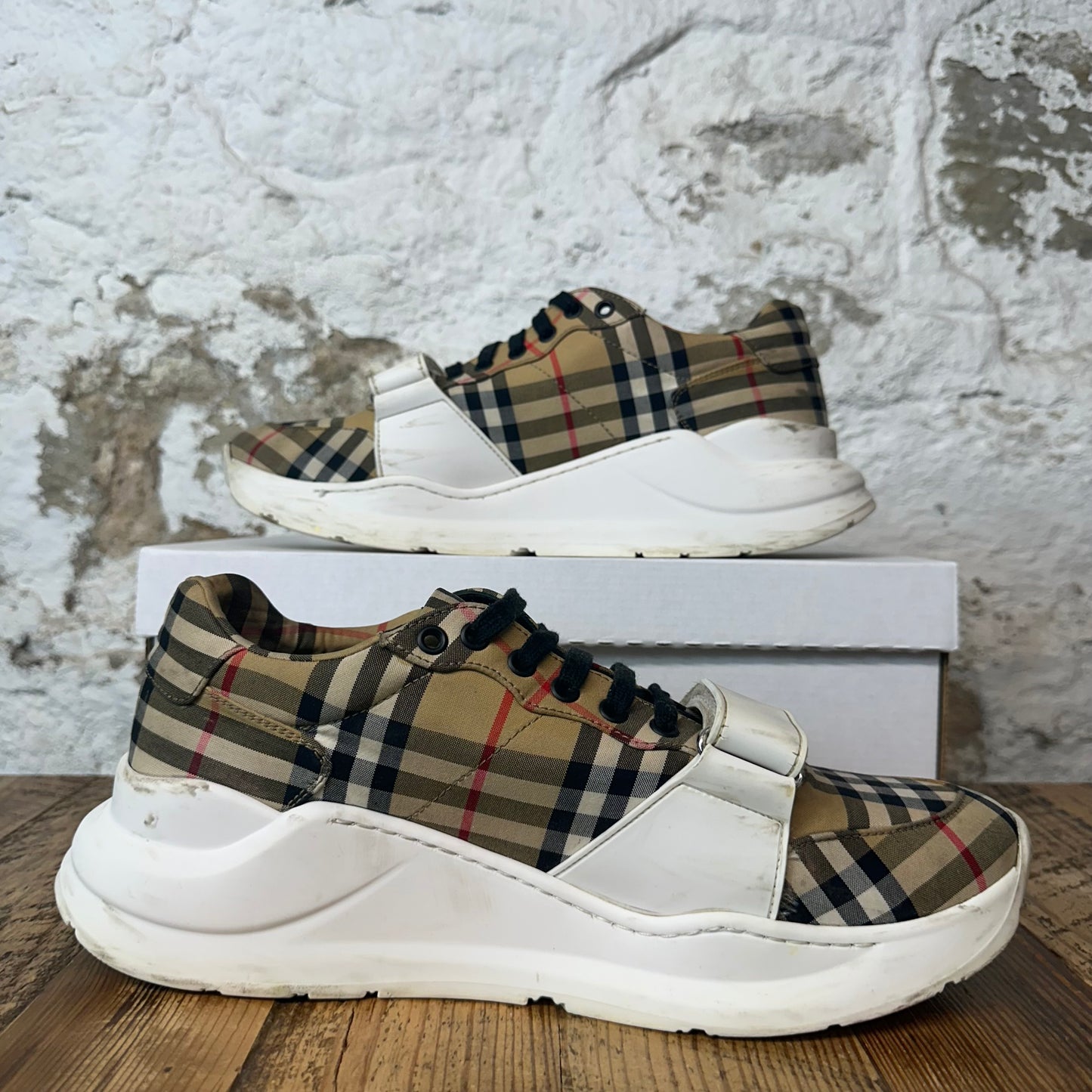 Burberry Ramsey Tan Plaid White Sneaker Sz 11 (44)