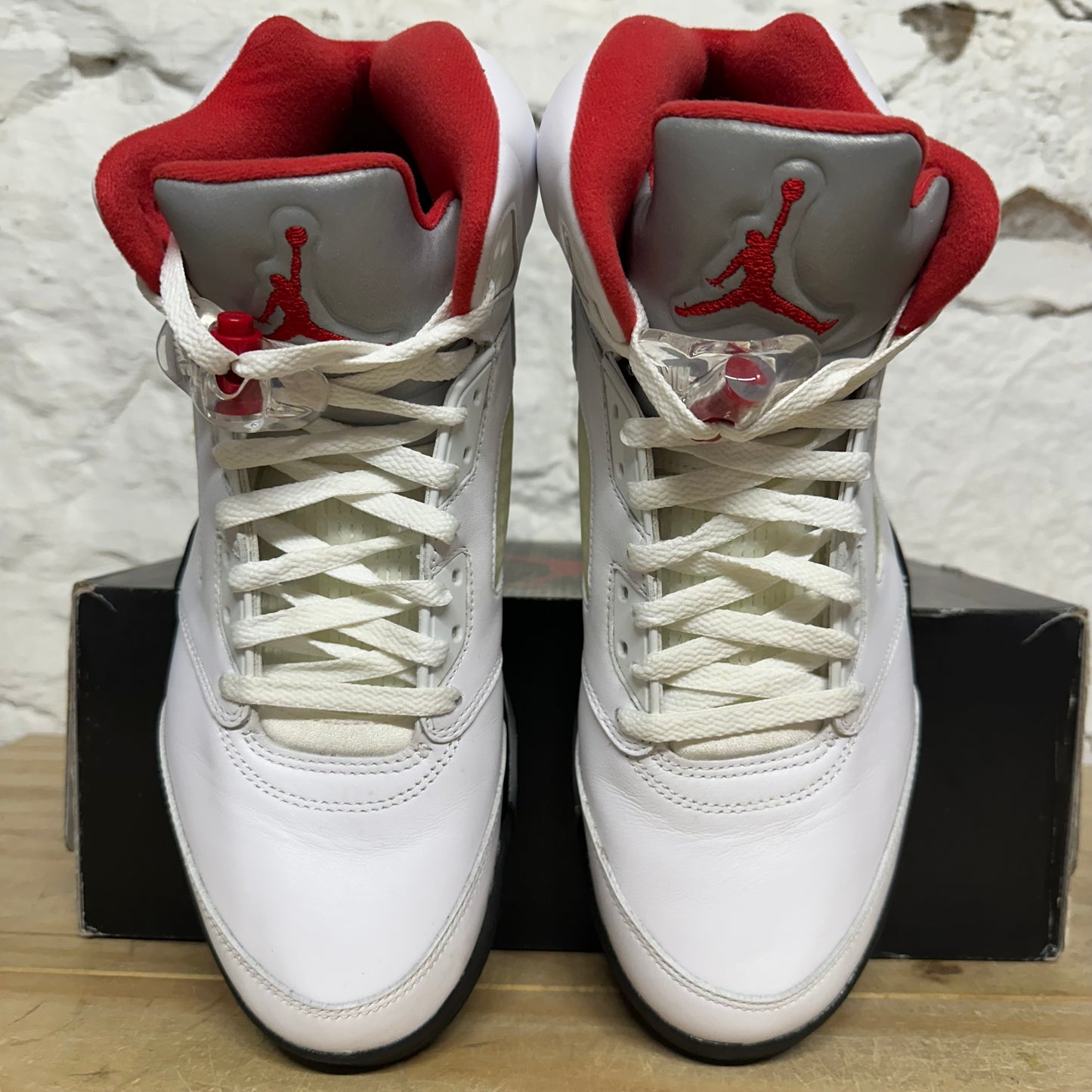 Air Jordan 5 Fire Red Silver Tongue (2020) Sz 11