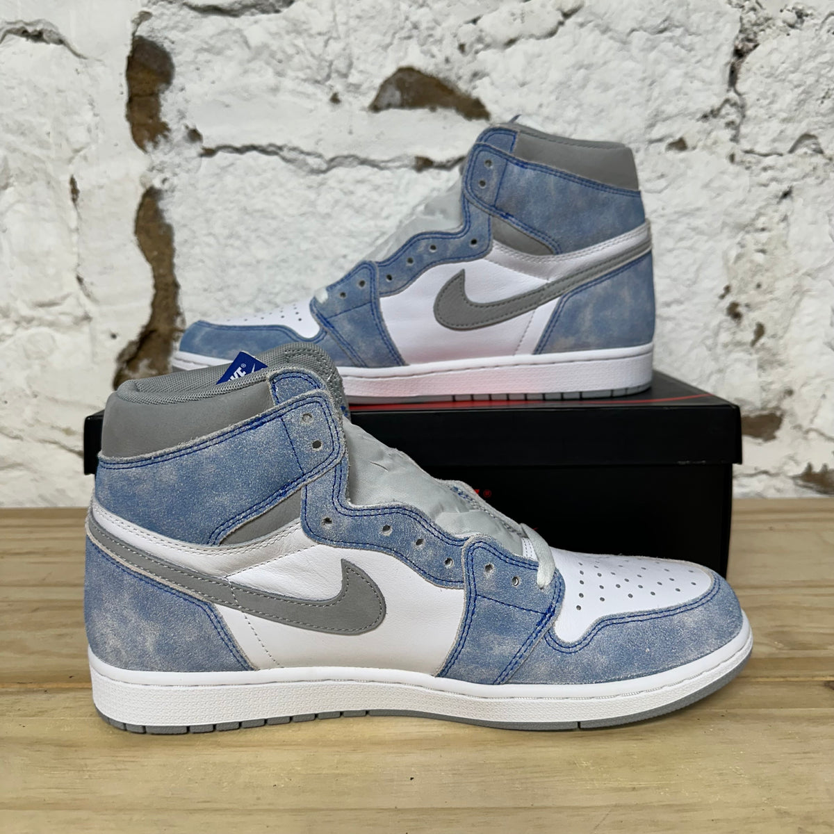 Air Jordan 1 High Hyper Royal Sz 11.5 DS