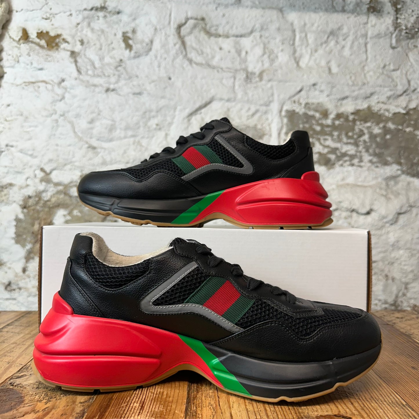 Gucci Rhtyon Black Red Green Sneaker Sz 8.5