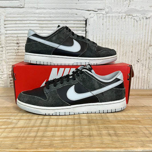 Nike Dunk Low Animal Pack Zebra Sz 8.5