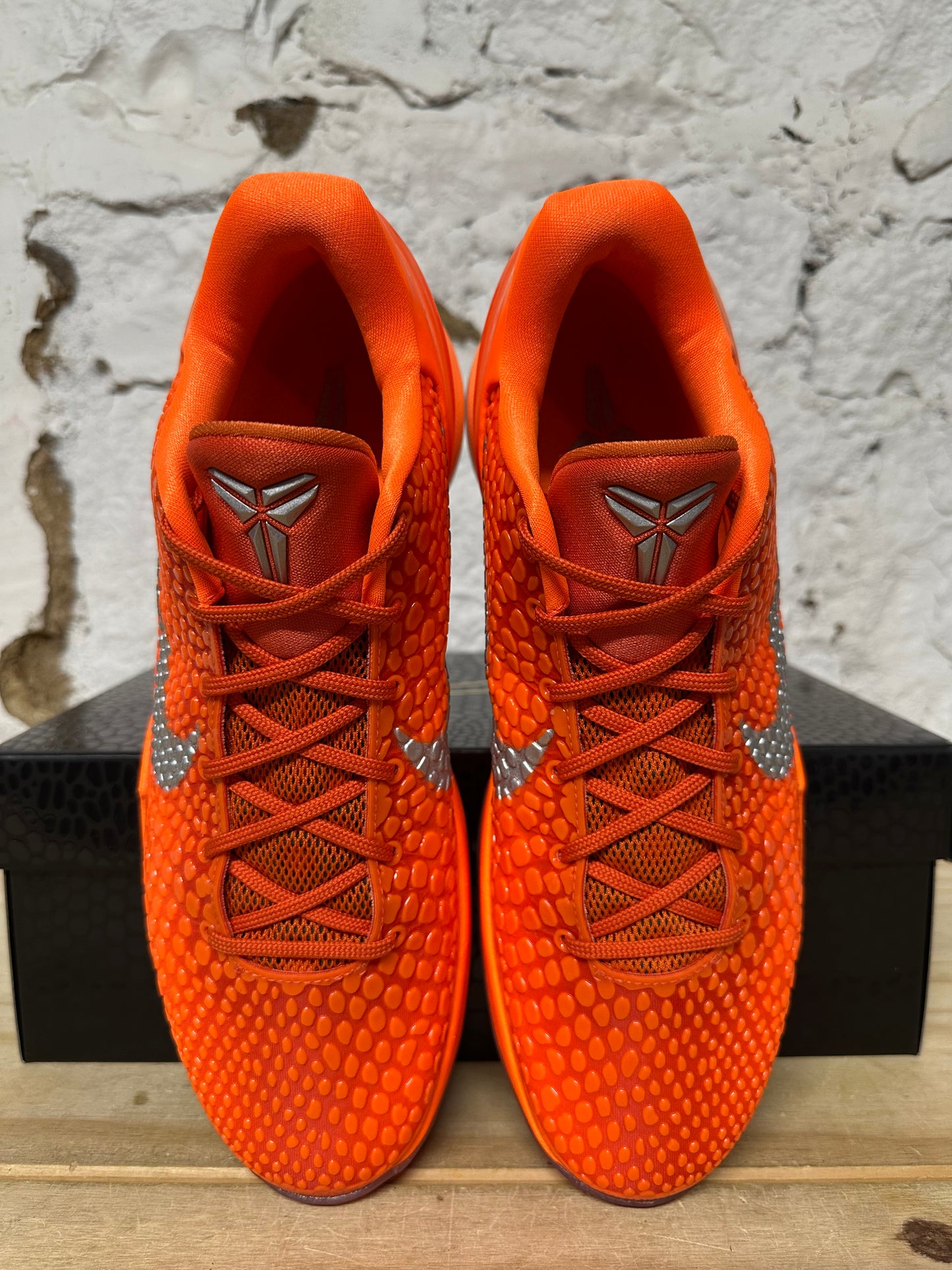 Nike Kobe 6 Total Orange Sz 11