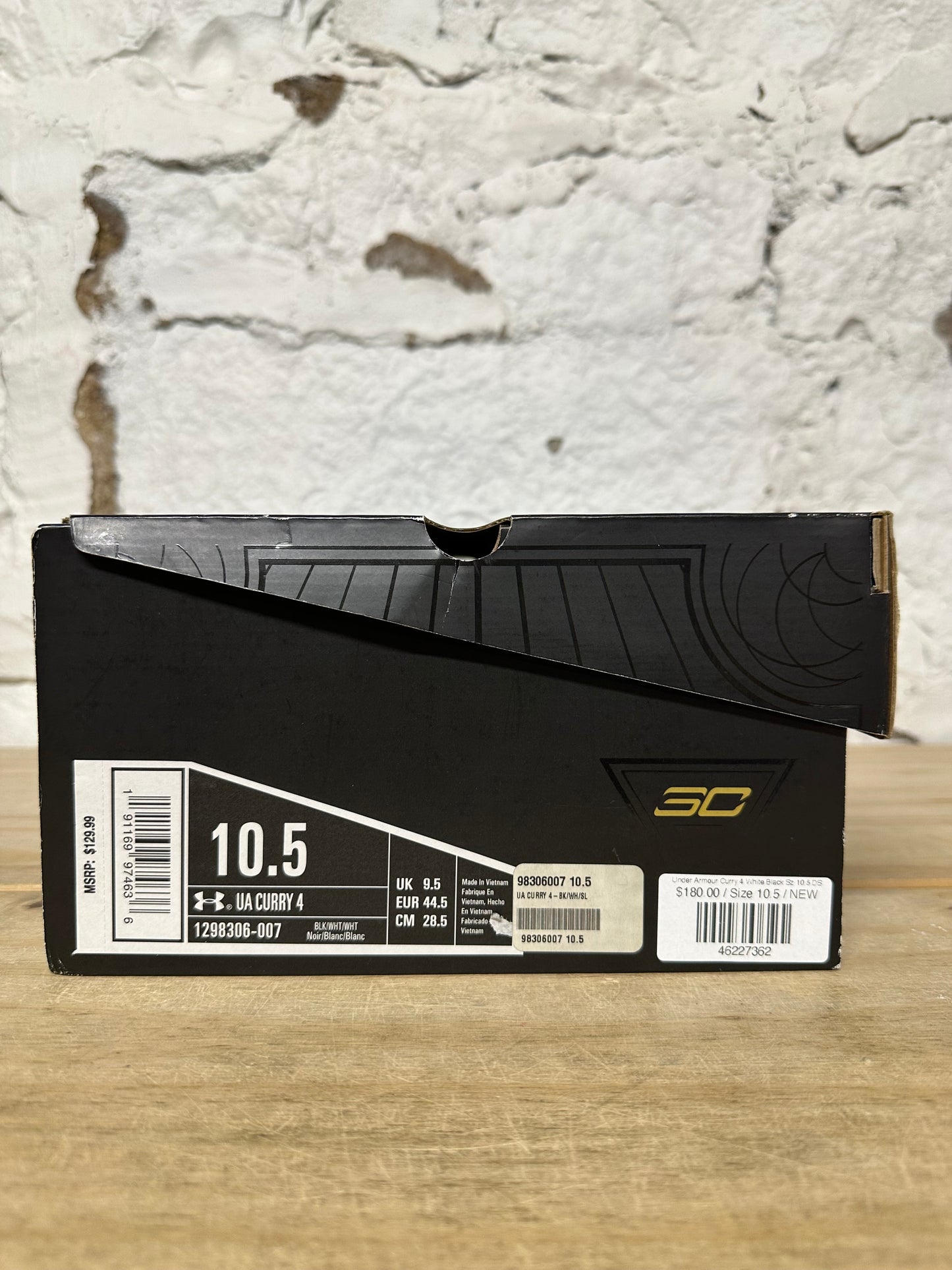 Under Armour Curry 4 White Black Sz 10.5 DS